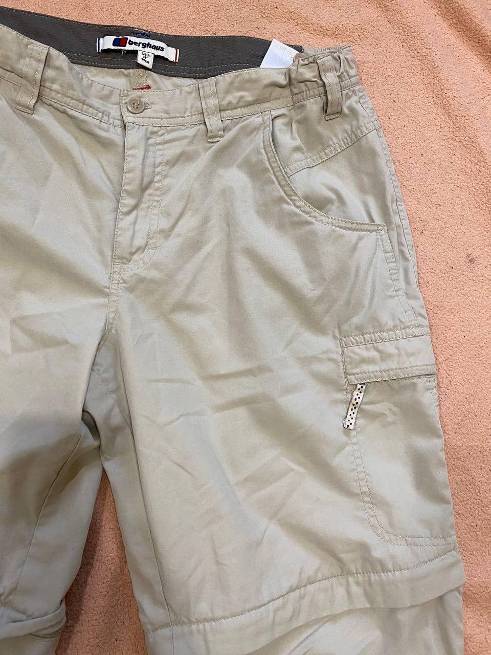 Berghaus Vintage Berghaus Sportwear Hiking Pants Size 31 Size US 31 - 8 Thumbnail
