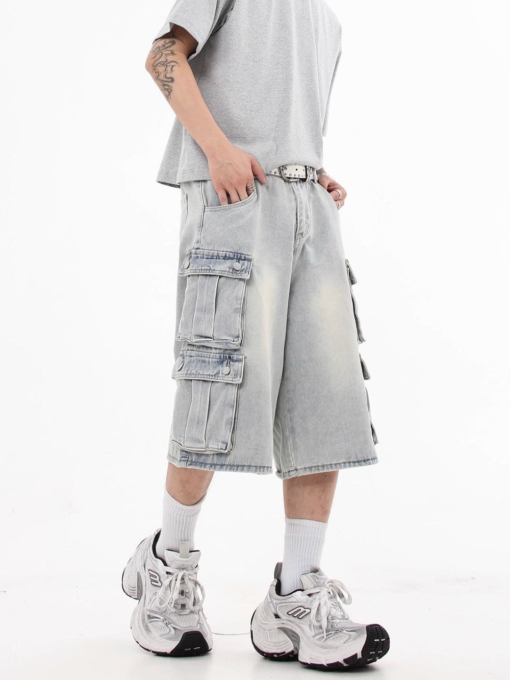 Jean × Vintage Multi-pocket Cargo Shorts Retro Size US 27 - 2 Thumbnail