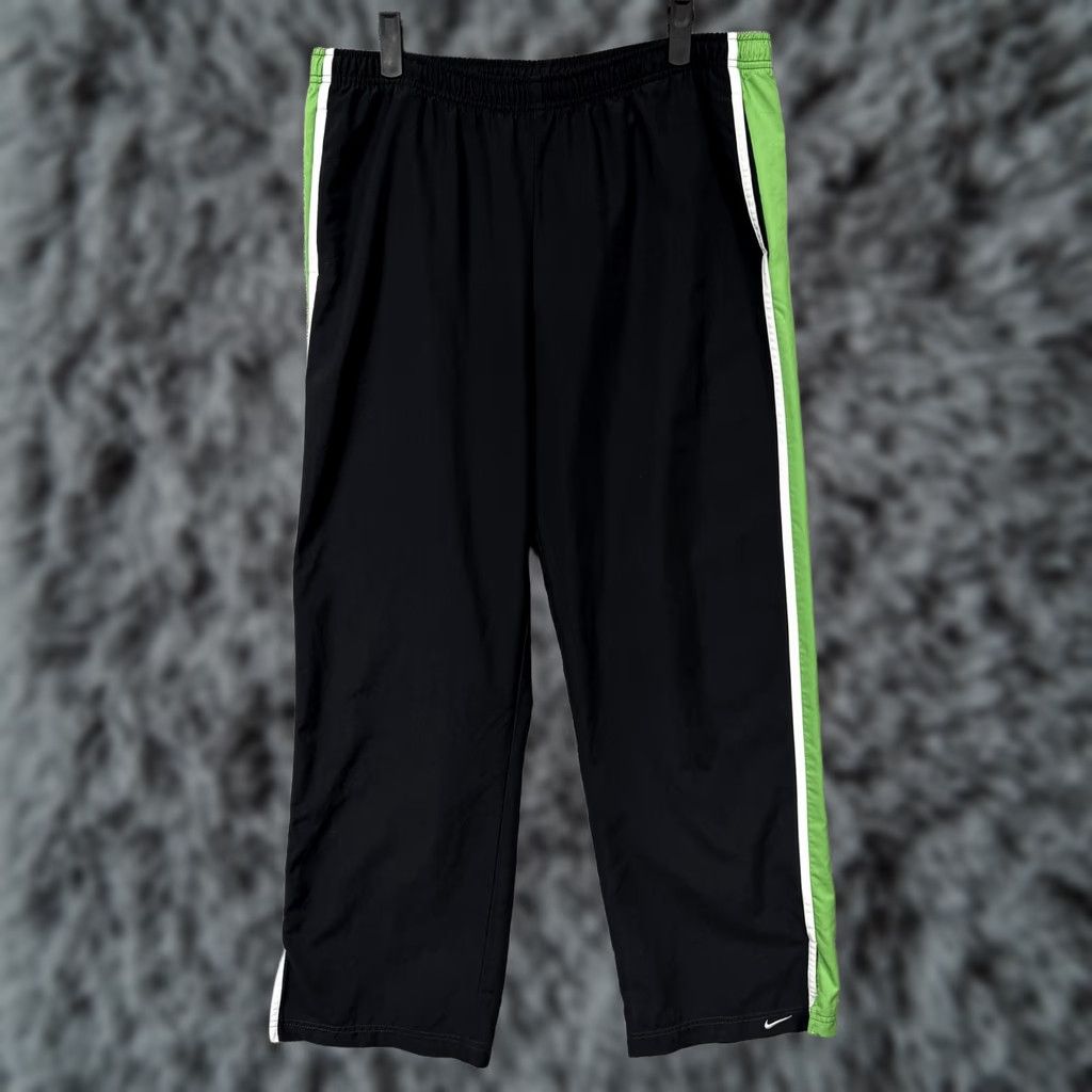 Nike Vtg Nike Track Pants XL 34x29.5 Black Men Regular Size 34 Inseam 29 Nike Swoosh Pockets Side Stripe Athletic Athleisure Retro Vintage Casual Updated Size US 36 / EU 52 - 1 Thumbnail