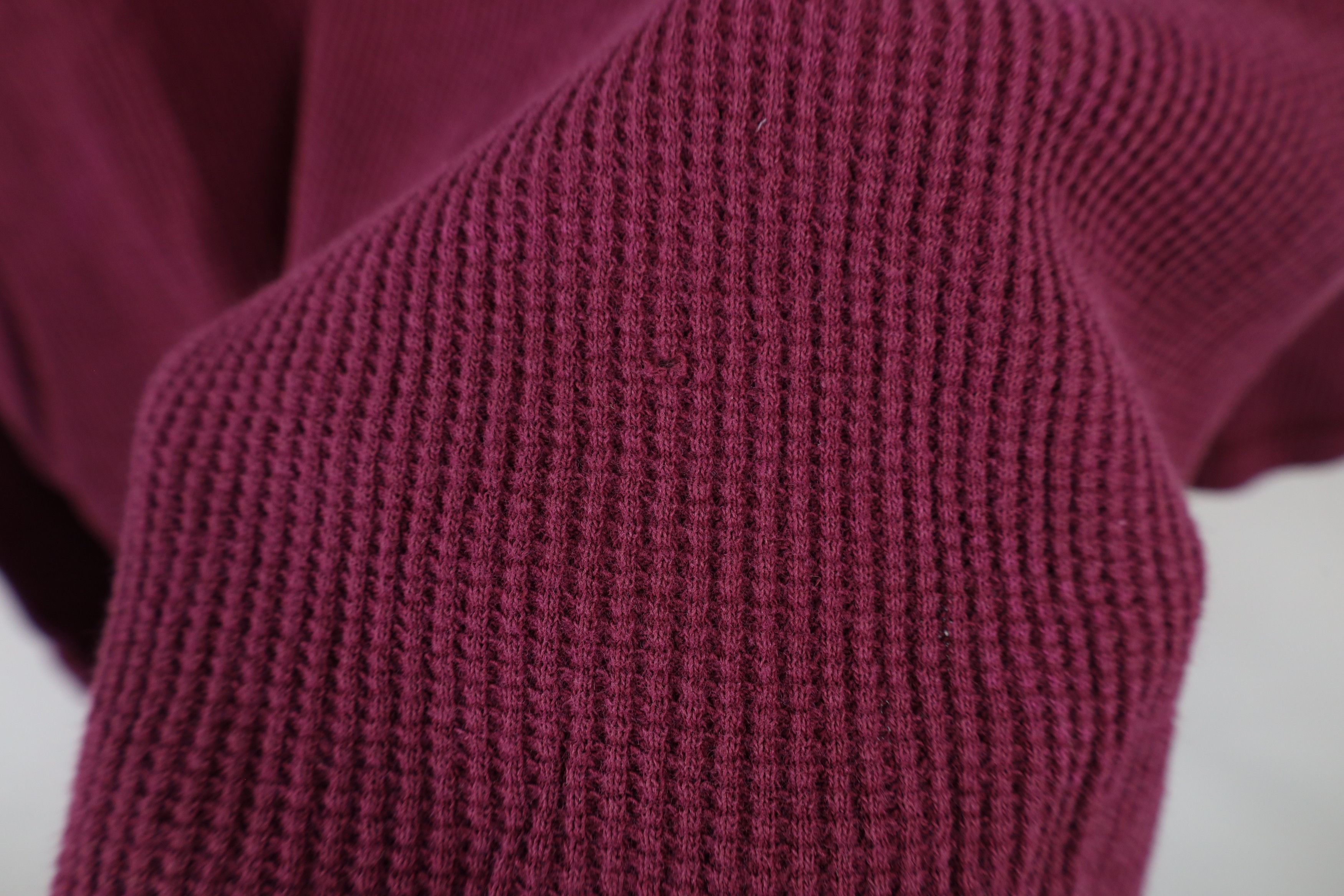 Vintage Vintage 90s Streetwear Waffle Knit Henley T-Shirt Red Size XL / US 12-14 / IT 48-50 - 9 Thumbnail