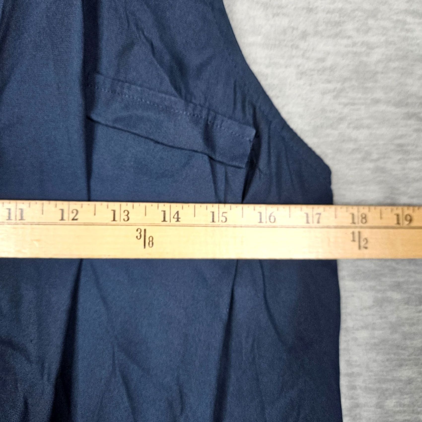 Vintage DOLAN LEFT COAST COLLECTION Women's Navy blue V-neck Drape Top XS Navy blue V-neck Top Womens XS Draped Blouse Dolan Left Coast Collection Size XS / US 0-2 / IT 36-38 - 3 Thumbnail