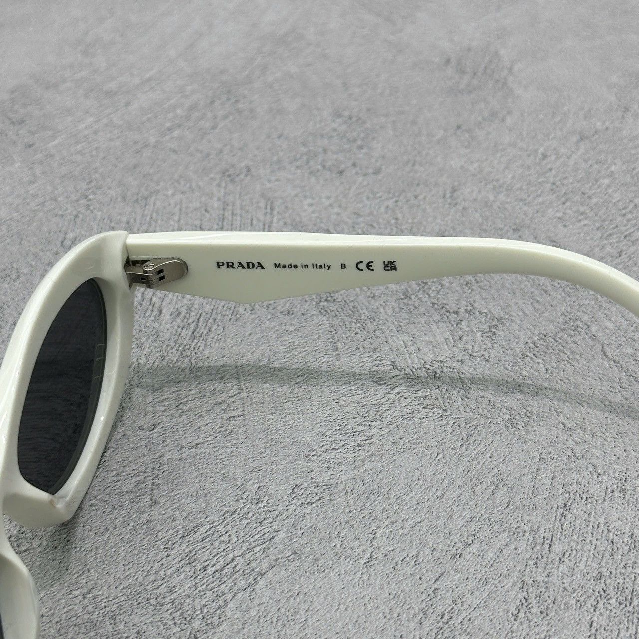 Prada PRADA 0PR PR26ZS 17K08Z SUNGLASSES Size ONE SIZE - 9 Thumbnail