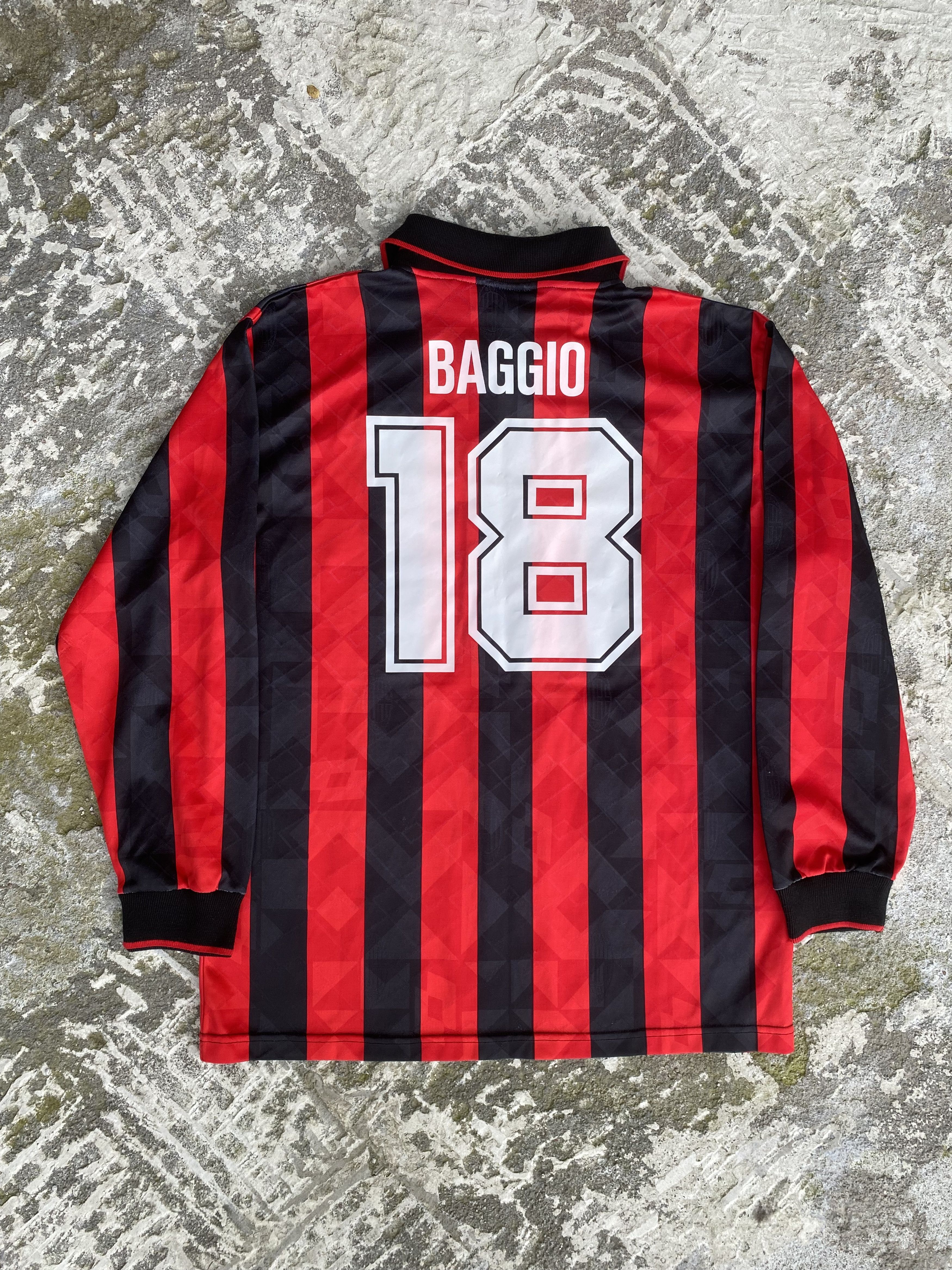 Lotto Sport VINTAGE LOTTO AC MILAN HOME LONGSLEEVE JERSEY 94/95 Size US XL / EU 56 / 4 - 5 Thumbnail