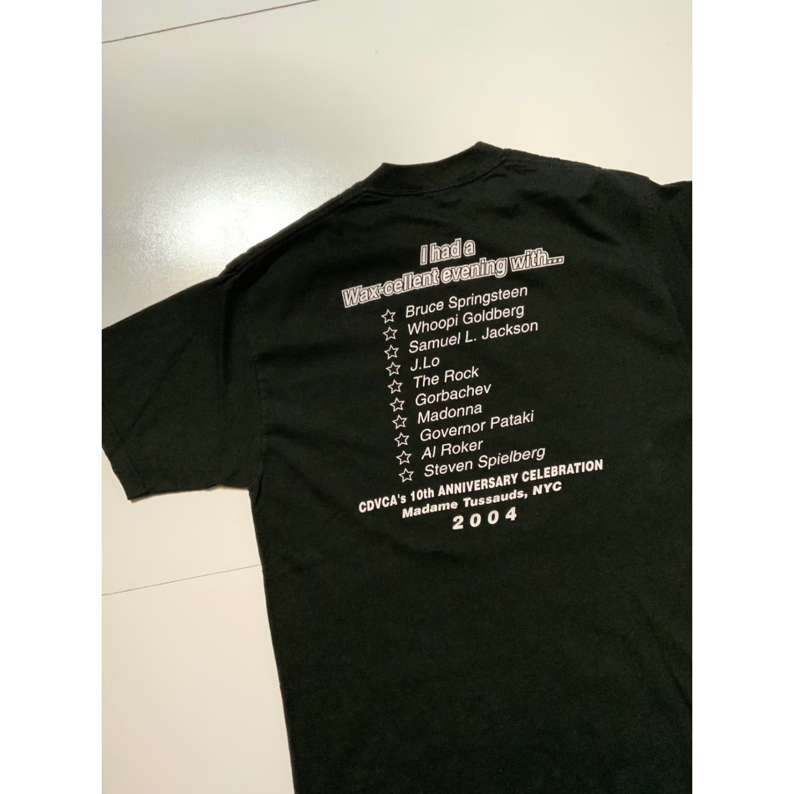 Jerzees VINTAGE 2004 CDVCA’s 10th Anniversary Madame Tussauds NYC Waxcellent Black T-Shirt Sz. L Mens Crew Neck Jerzees T-Shirt Size US L / EU 52-54 / 3 - 4 Thumbnail
