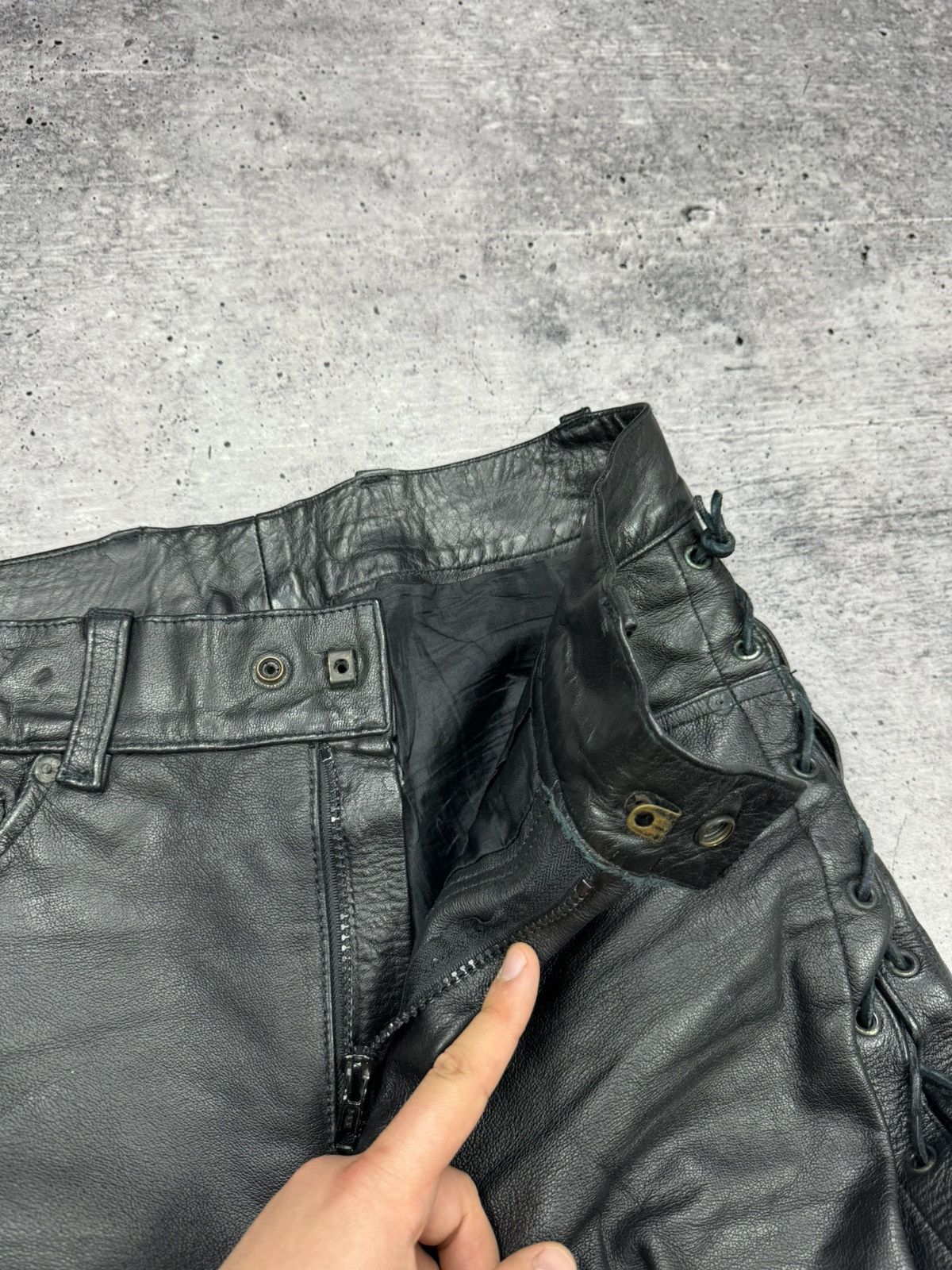 Genuine Leather × Vintage Vintage 90’s Y2K Style Casual Cowboy Genuine Leather Pants Size US 30 / EU 46 - 13 Thumbnail