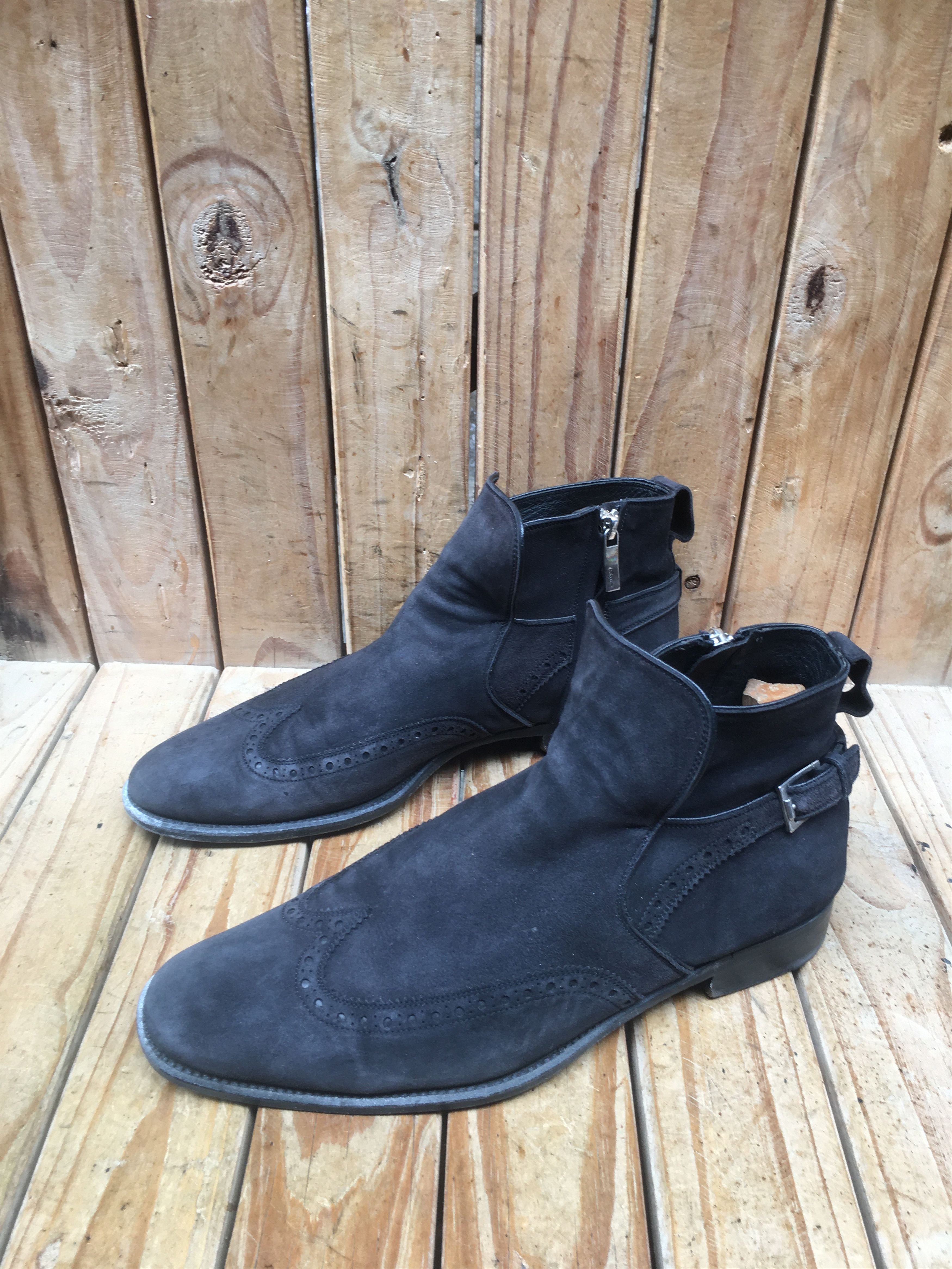 Salvatore Ferragamo Salvatore Ferragamo Suede Wingtip Men Boots UK 9 EE US 10 Size US 10 / EU 43 - 15 Thumbnail