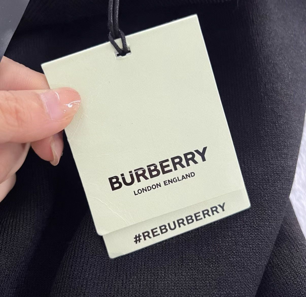 Burberry Burberry Black High-Waisted Pencil Skirt J41 Size 26" / US 2 / IT 38 - 5 Thumbnail