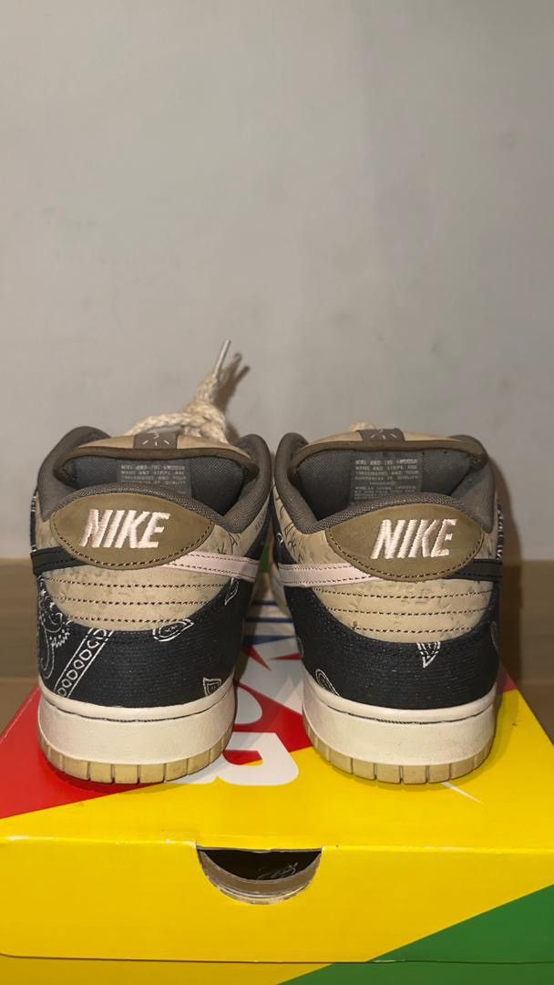 Nike × Travis Scott Nike SB x Travis Scott Size US 10 / EU 43 - 13 Thumbnail