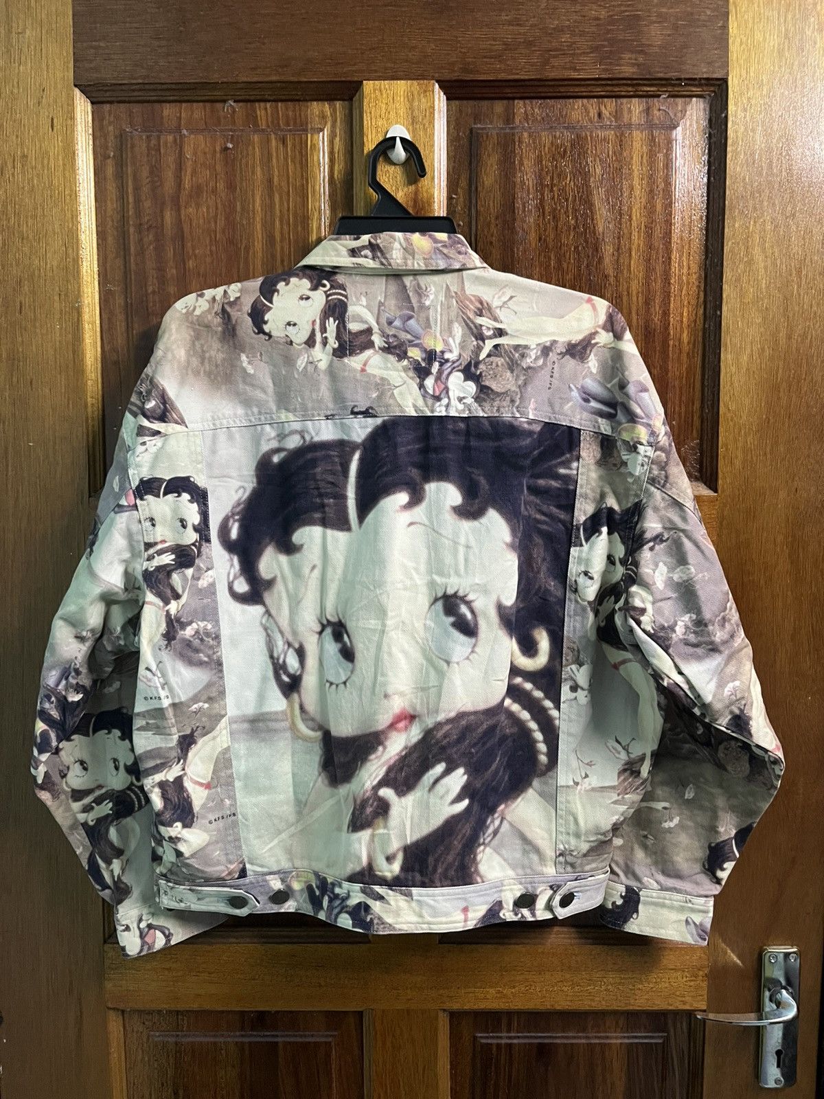 Vintage Rare!! Vintage 90s Overprint Betty Boop Denim Jacket Size US M / EU 48-50 / 2 - 2 Thumbnail
