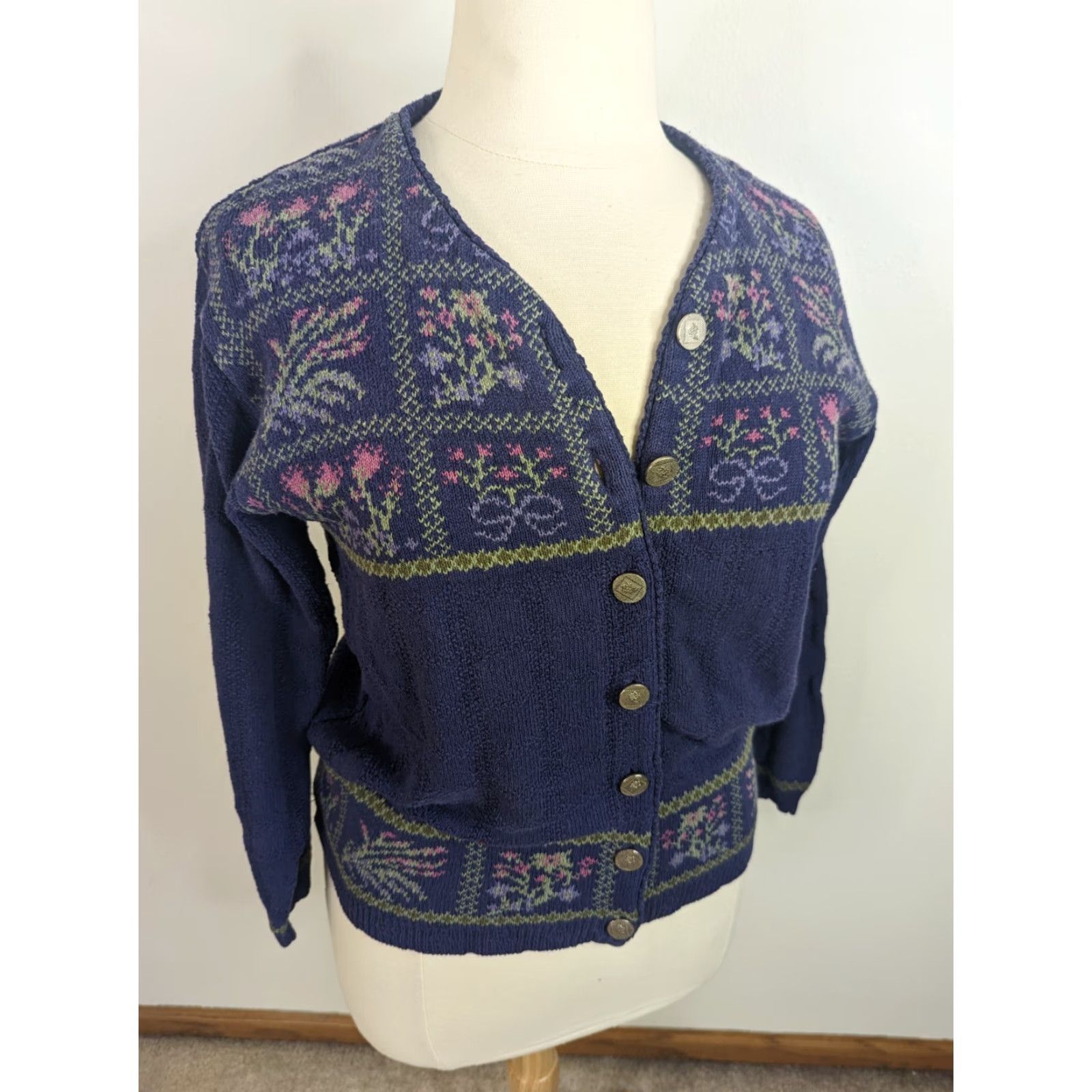 Vintage VINTAGE Cardigan Sweater Floral Embroidered Purple 90s Large Women Size L / US 10 / IT 46 - 2 Thumbnail