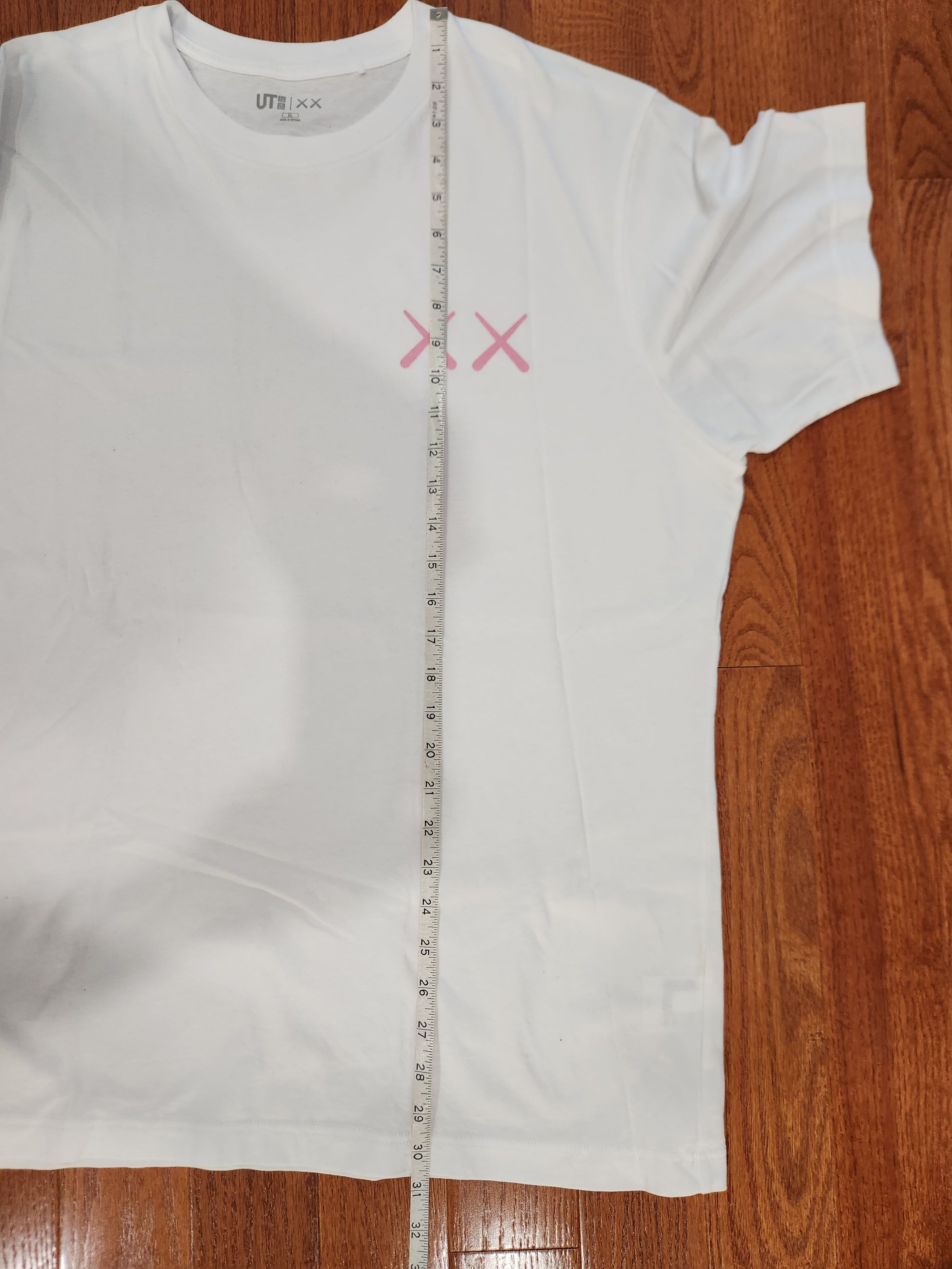 Kaws × Uniqlo Kaws Uniqlo shirt Size US XL / EU 56 / 4 - 4 Thumbnail