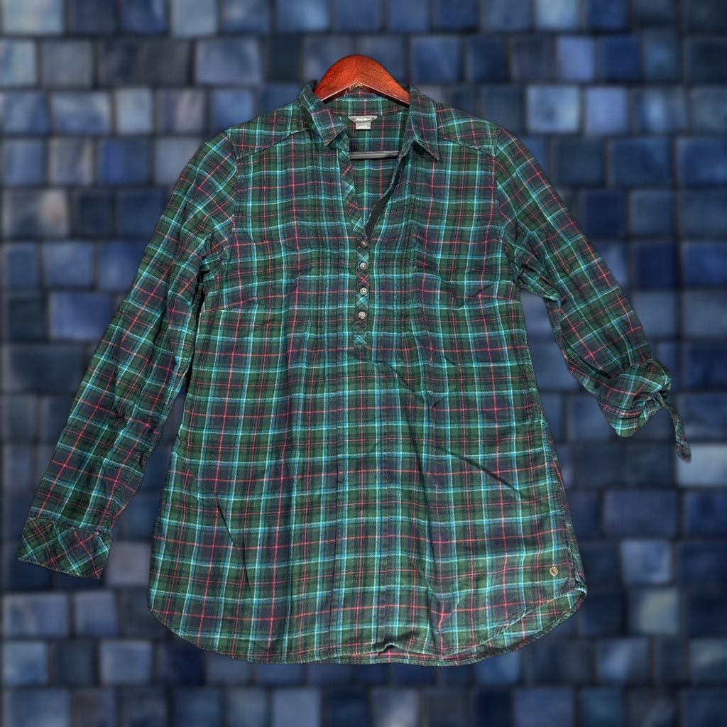 Eddie Bauer Eddie Bauer Shirt Womens Small Tartan Plaid Henley Top Roll Tab Sleeve Knit Cotton Blend Blue Size S / US 4 / IT 40 - 1 Thumbnail