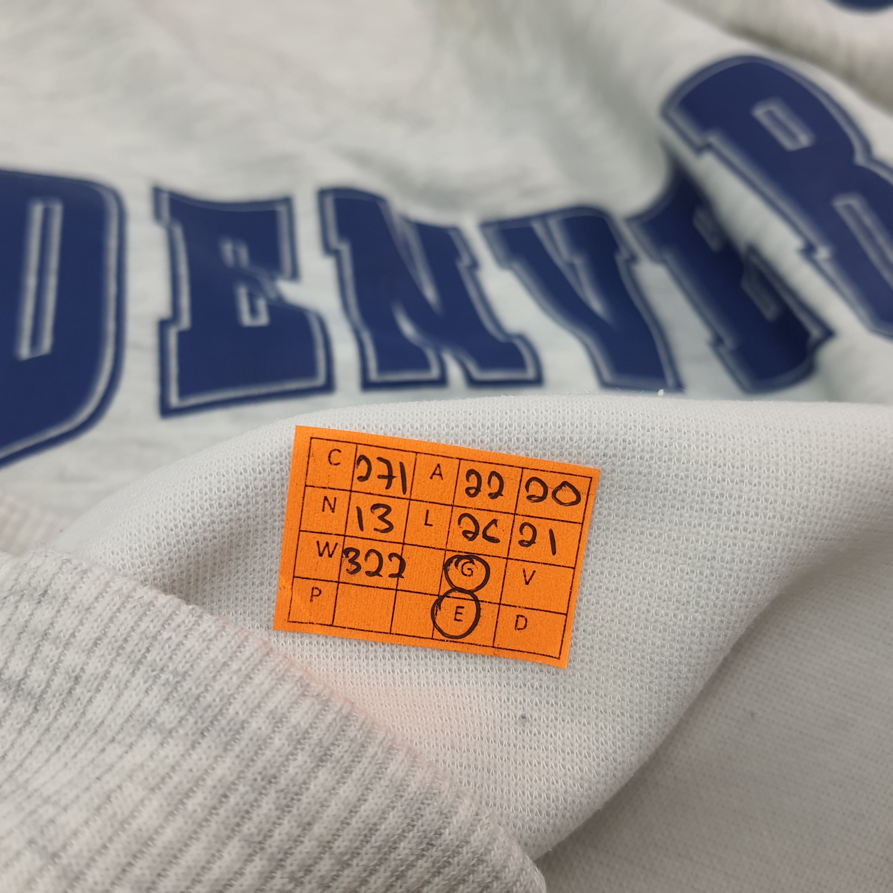 NFL Vintage Denver Broncos NFL Team Sweatshirt C271N13 Size US M / EU 48-50 / 2 - 7 Thumbnail