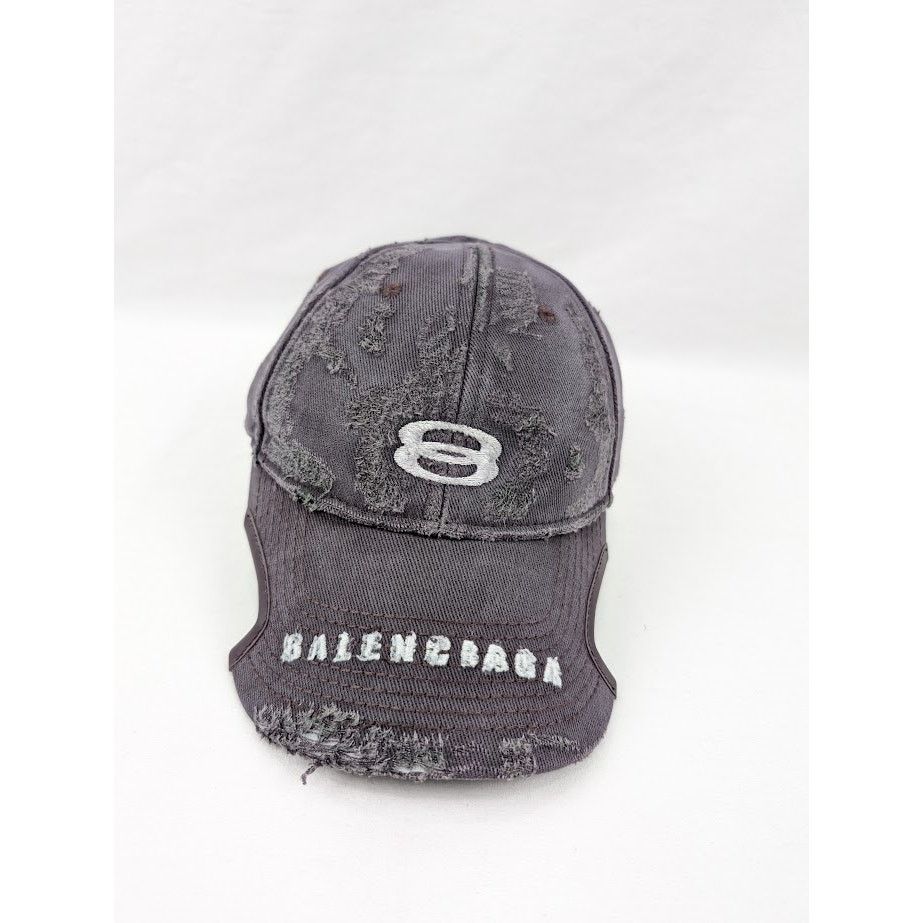 Balenciaga o1rshd1 Size: M / Unity Cap / Hat in Faded Purple/White Size ONE SIZE - 1 Thumbnail