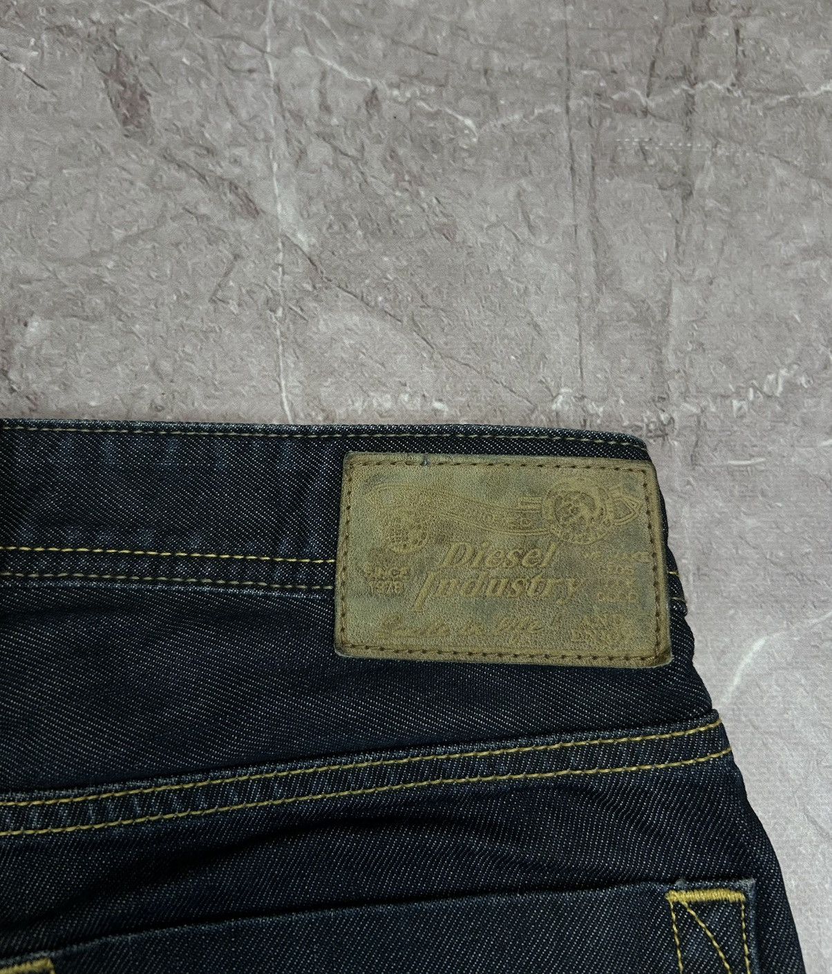 Diesel × Vintage OOs Diesel Industries Black Dark Wash Straight Jeans Size 30 Size US 30 / EU 46 - 10 Thumbnail