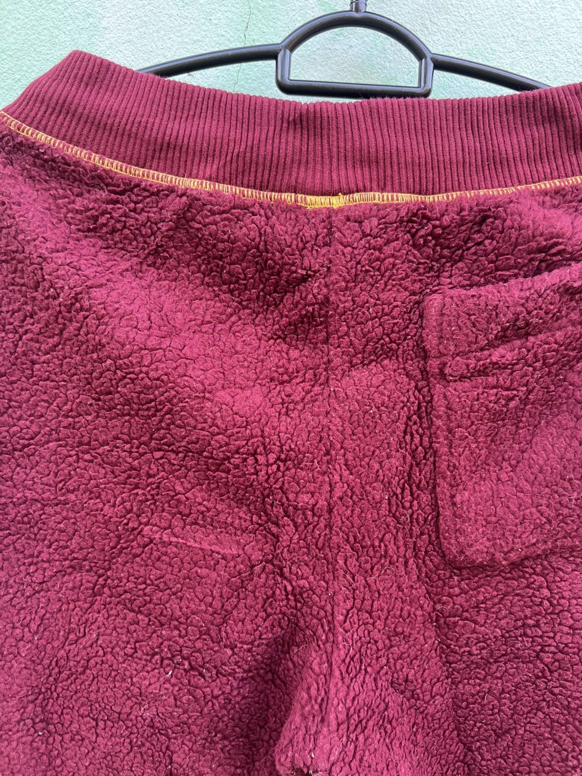 JW Anderson Uniqlo x JW Anderson Deep Burgundy Sherpa Fleece Pants Size US 34 / EU 50 - 7 Thumbnail