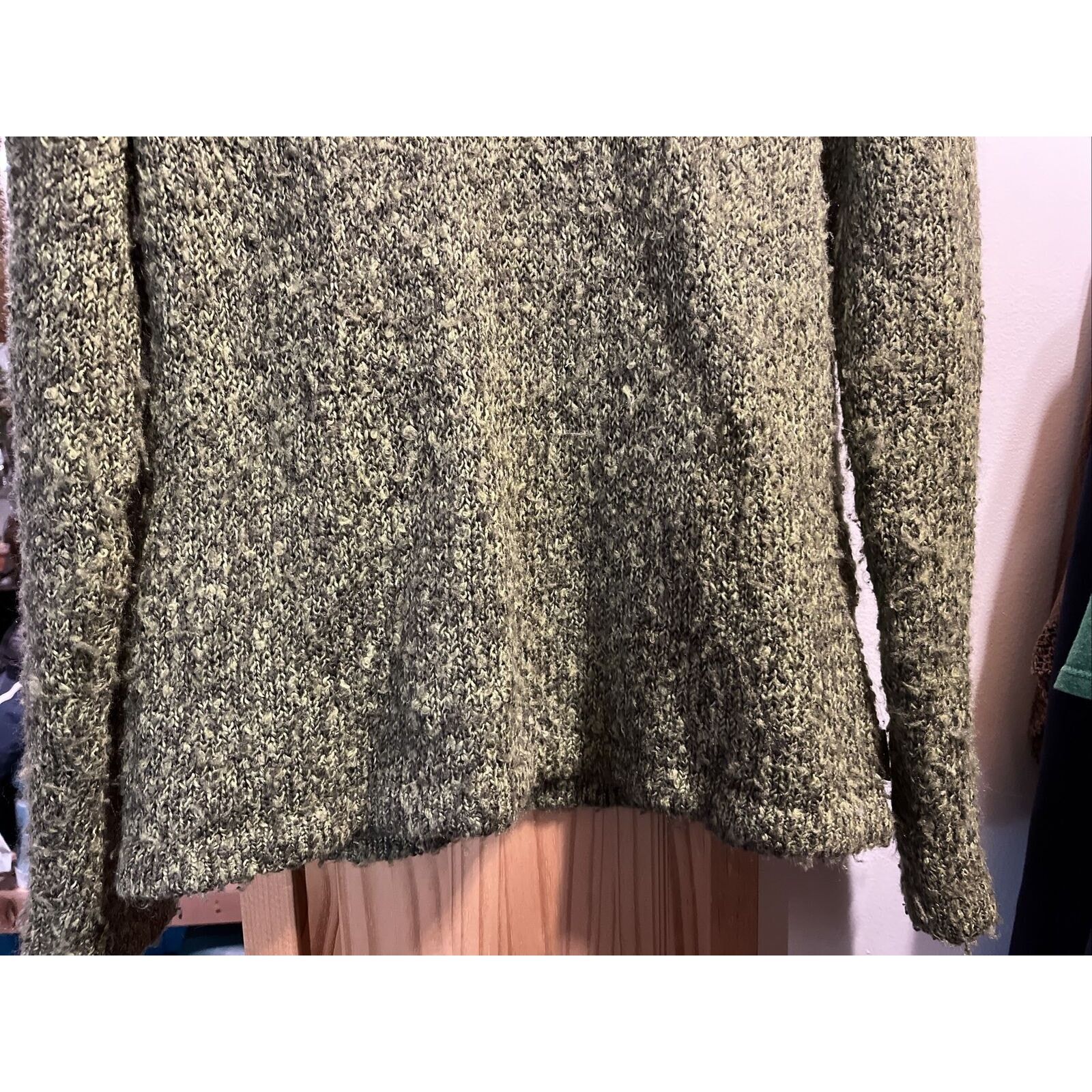 Woolrich Woolen Mills Woolrich VTG Women’s M Olive Green Wool Ramie Blend Sweater Size M / US 6-8 / IT 42-44 - 11 Thumbnail