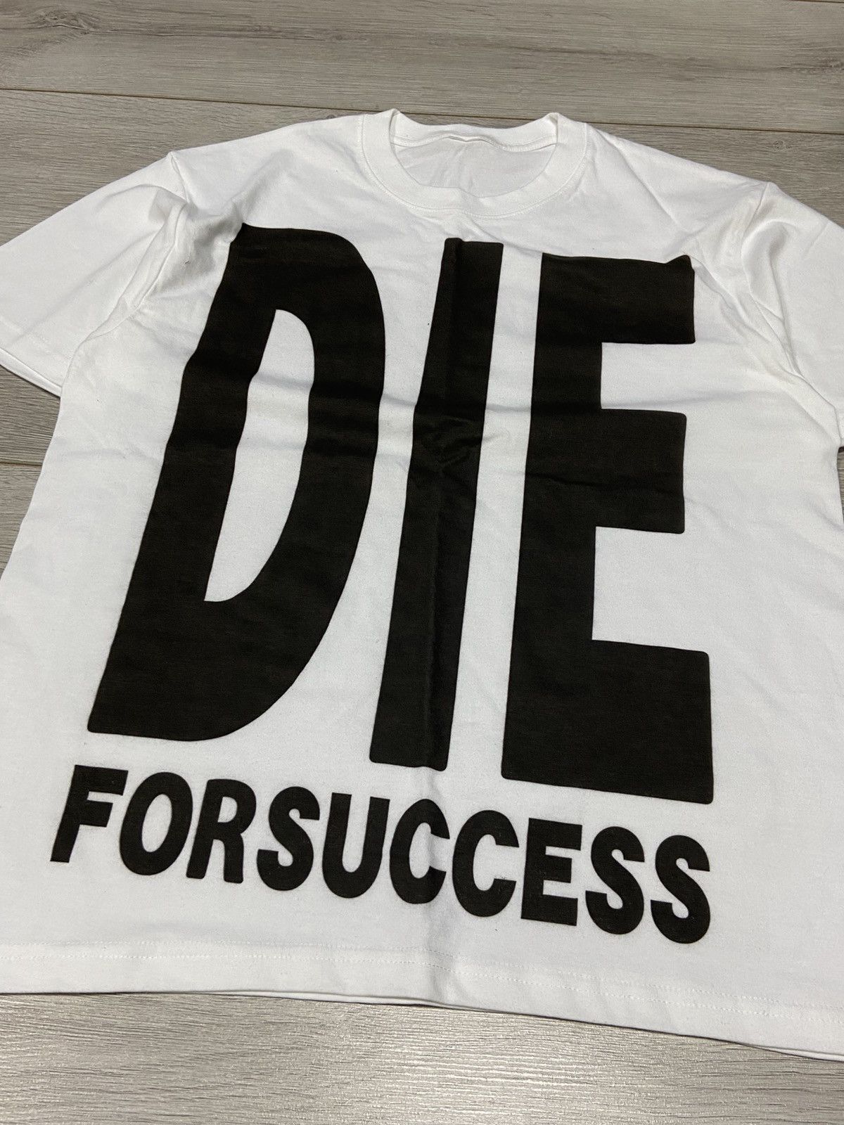 Vintage Diesel style DIE for success living tee t-shirt Size US M / EU 48-50 / 2 - 3 Thumbnail