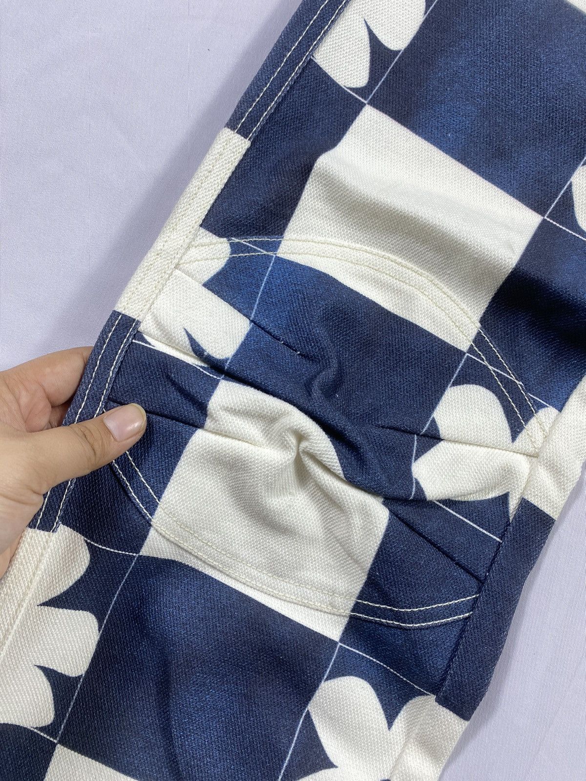 Beauty Beast Japanese The Museum Visitory Flower Lasered Jeans Size US 31 - 5 Thumbnail