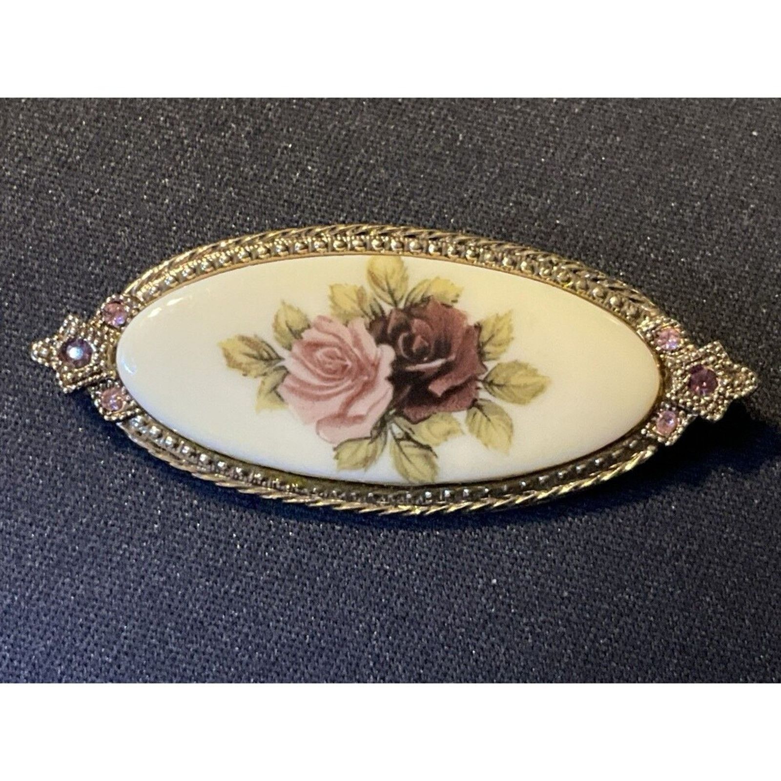 Other Vintage Porcelain Hand Painted Pink Purple Roses Brooch Size ONE SIZE - 2 Thumbnail