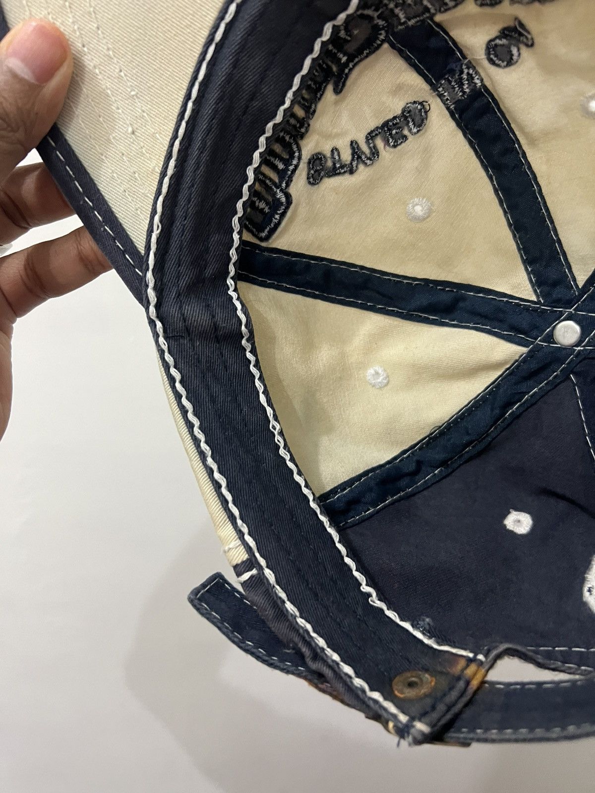 True Religion True Religion Fade Japan Hat Cap Size ONE SIZE - 18 Thumbnail