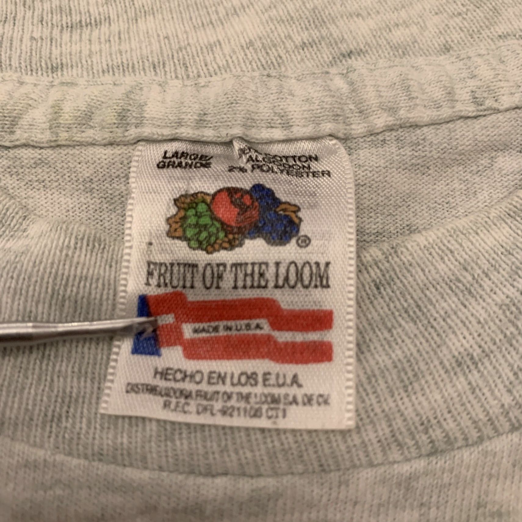Fruit Of The Loom VINTAGE Fruit of the Loom Gray Chimney Sweep T-Shirt Adult Large Nescopeck Pennsylvania Mens Size US L / EU 52-54 / 3 - 3 Thumbnail