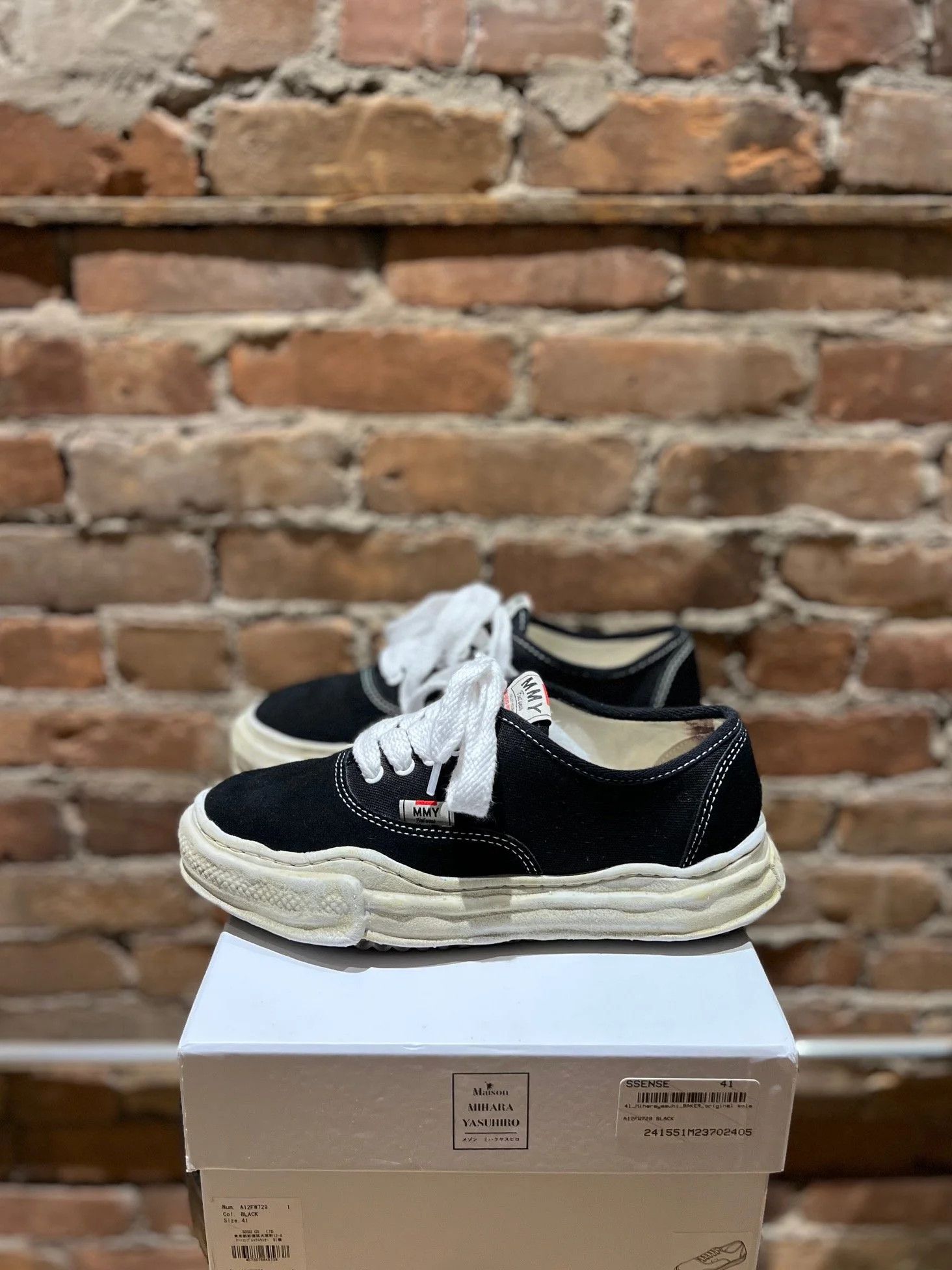 Maison MIHARA YASUHIRO Maison Mihara Yasuhiro BAKER Low “Original Sole” Sneaker Size US 8 / EU 41 - 2 Thumbnail