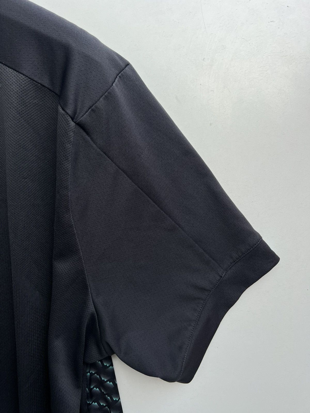 New Balance Liveprool 2019/2020 New Balance Football Shirt Soccer Jersey Size US XXL / EU 58 / 5 - 11 Thumbnail