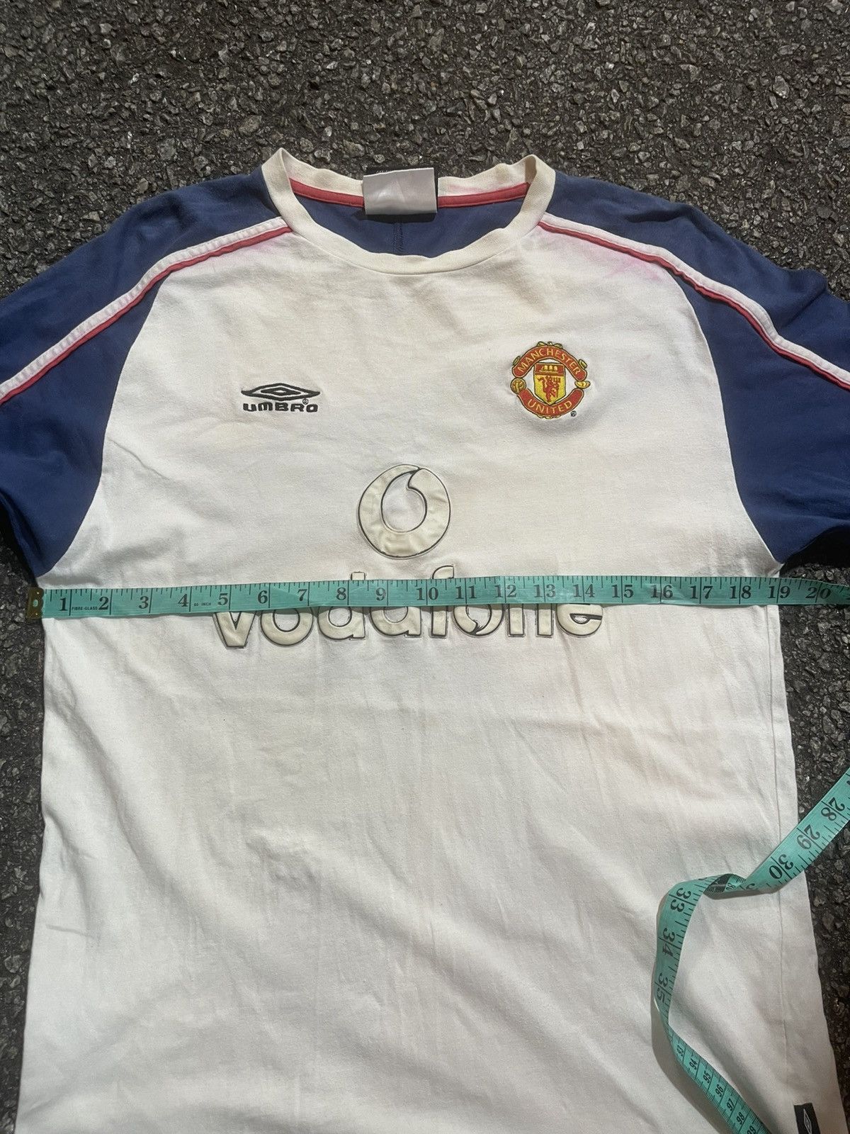 Umbro Cotton . Manchester United Vodafone Umbro Size US M / EU 48-50 / 2 - 7 Thumbnail