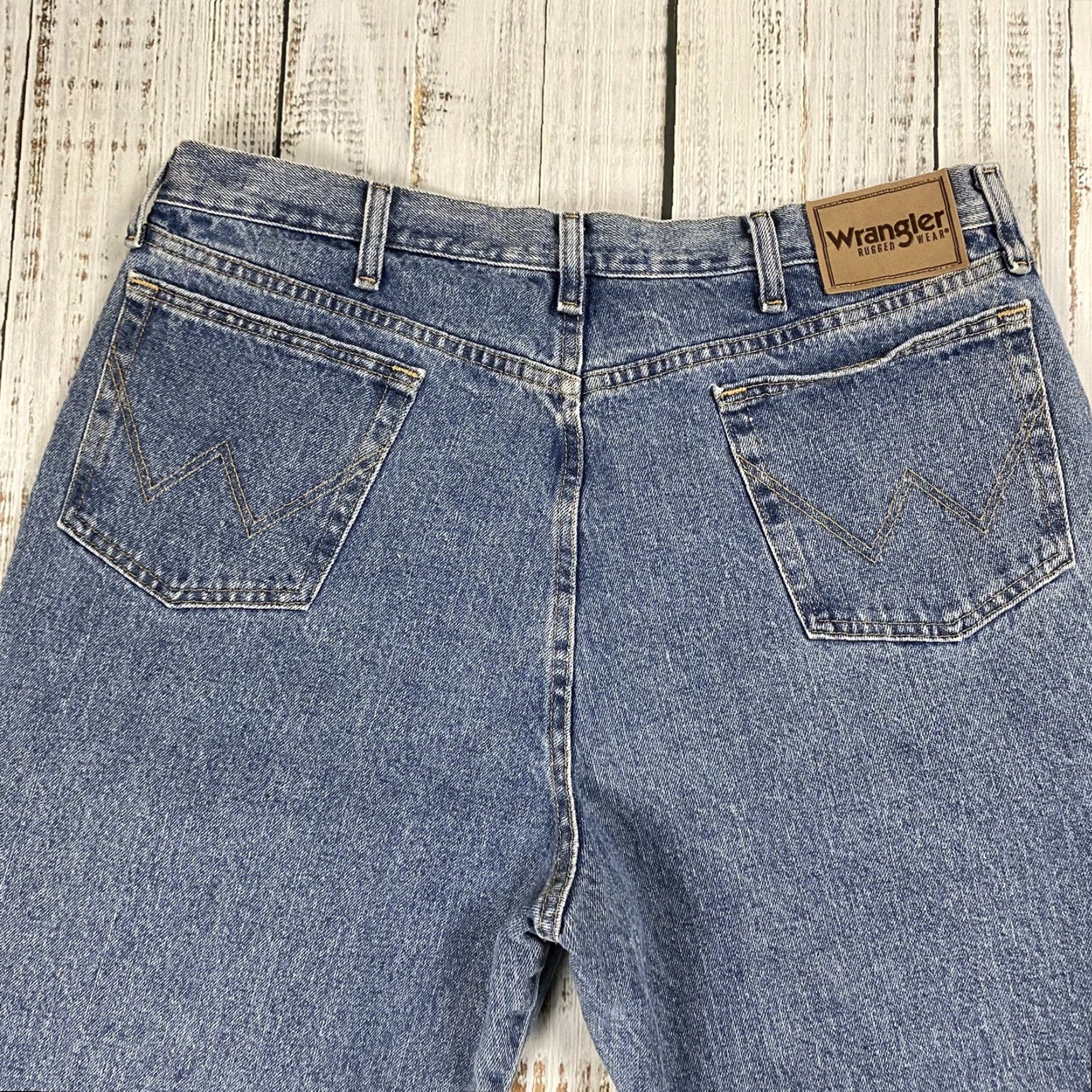 Wrangler Wrangler Jeans MENS 40x30 Blue Denim Rugged Wear Relaxed Fit Western Mens Size US 40 / EU 56 - 5 Thumbnail