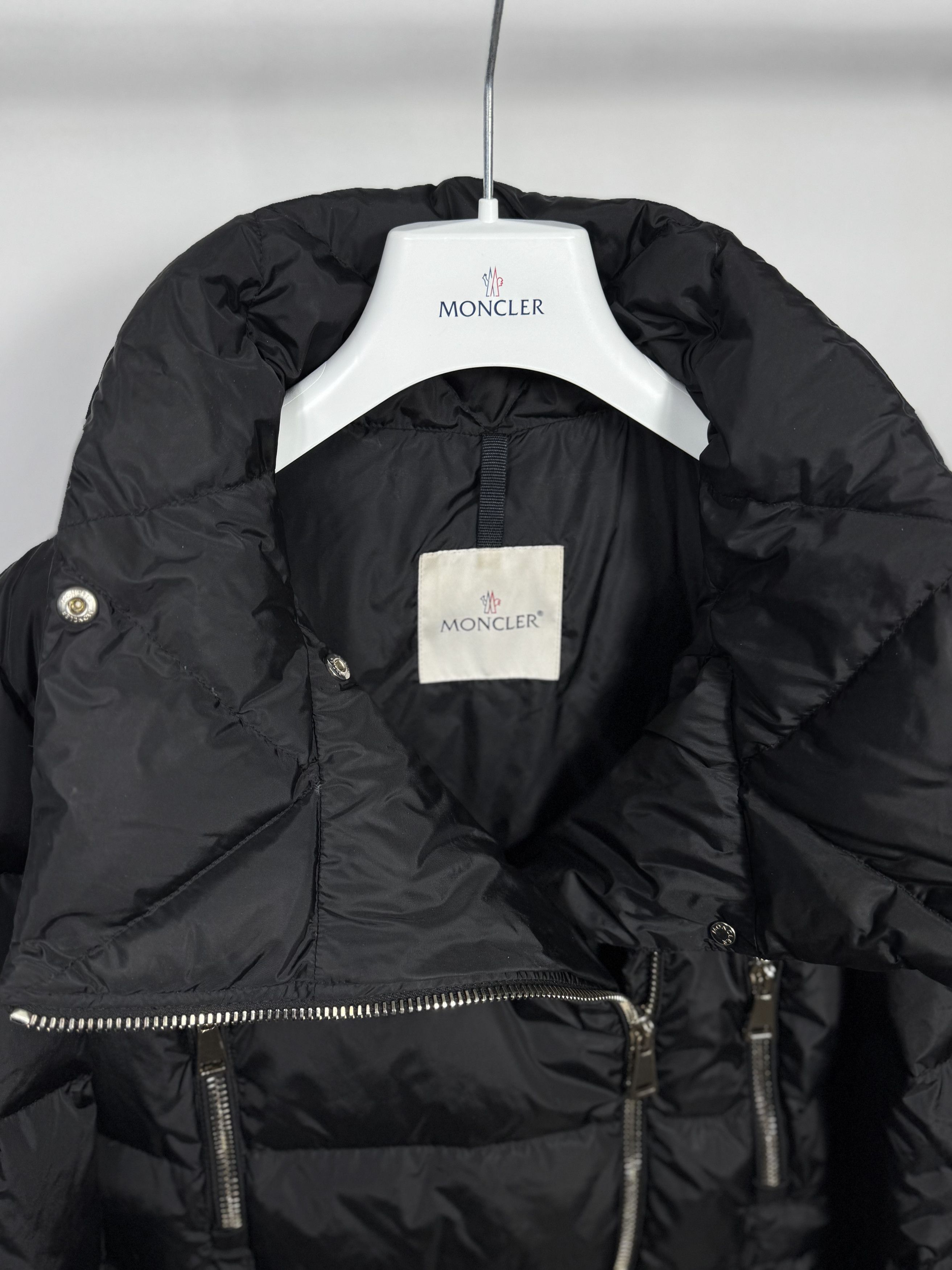 Moncler Moncler Talia Puffer Jacket Size M / US 6-8 / IT 42-44 - 4 Thumbnail