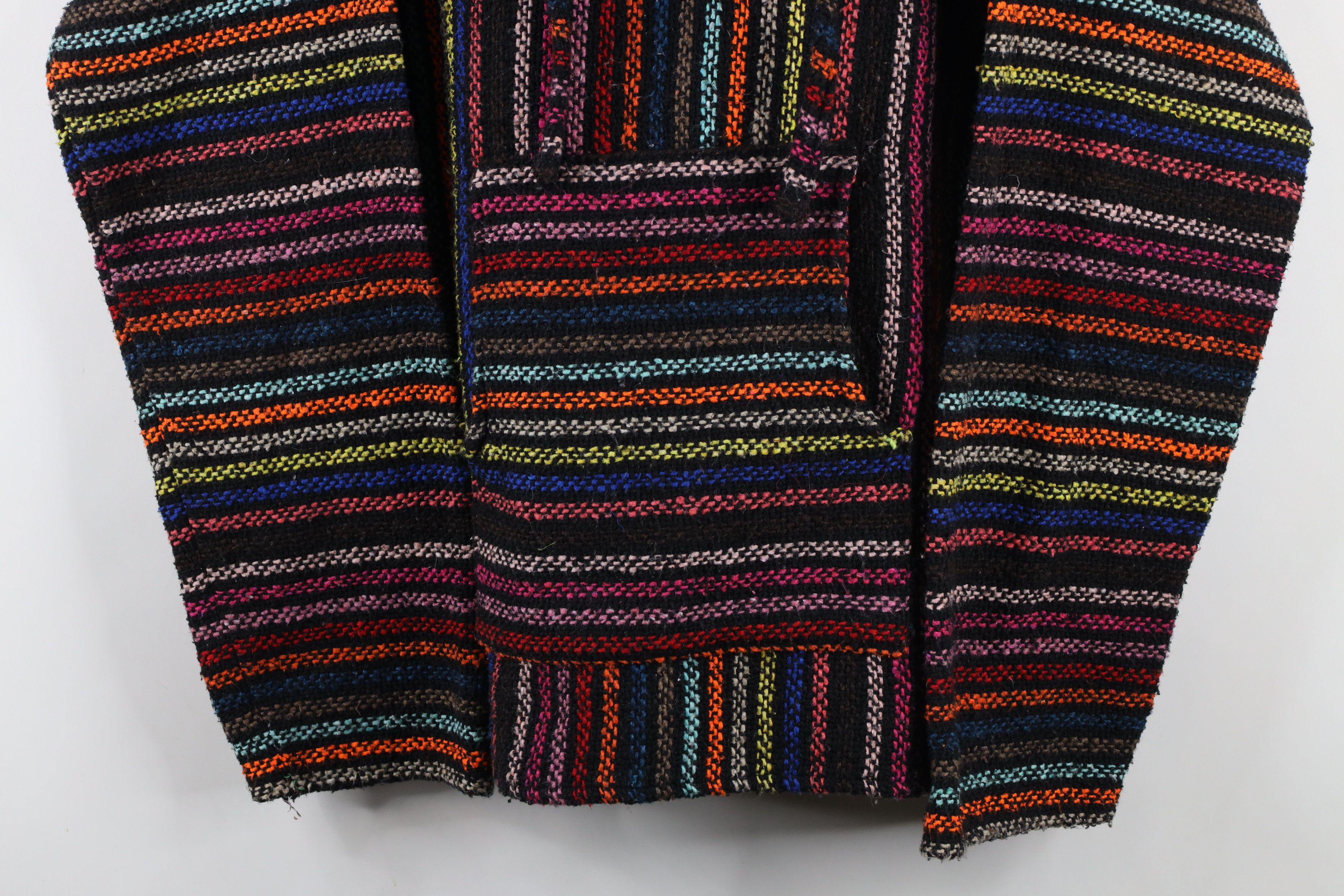 Vintage Vintage 90s Streetwear Striped Drug Rug Hoodie Sweatshirt Size US L / EU 52-54 / 3 - 3 Thumbnail