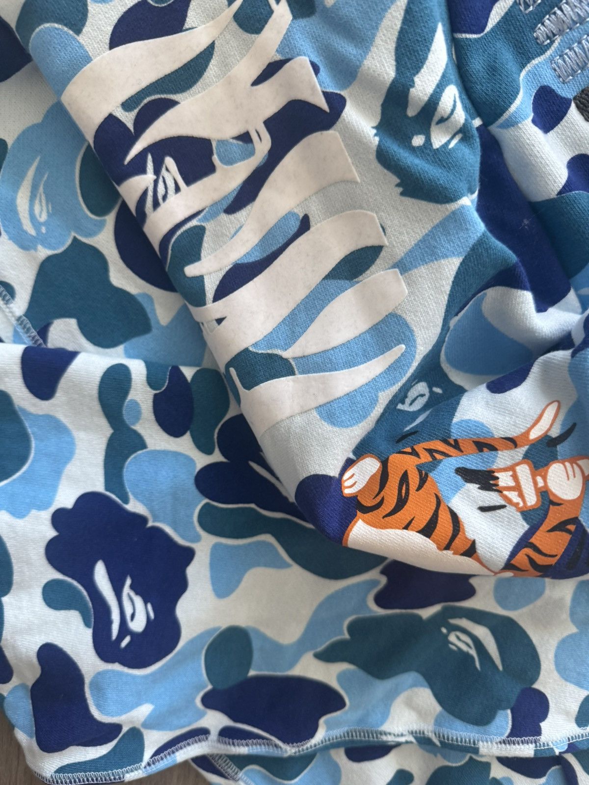 Bape Bape ABC Camo Tiger full zip Size US XL / EU 56 / 4 - 3 Thumbnail
