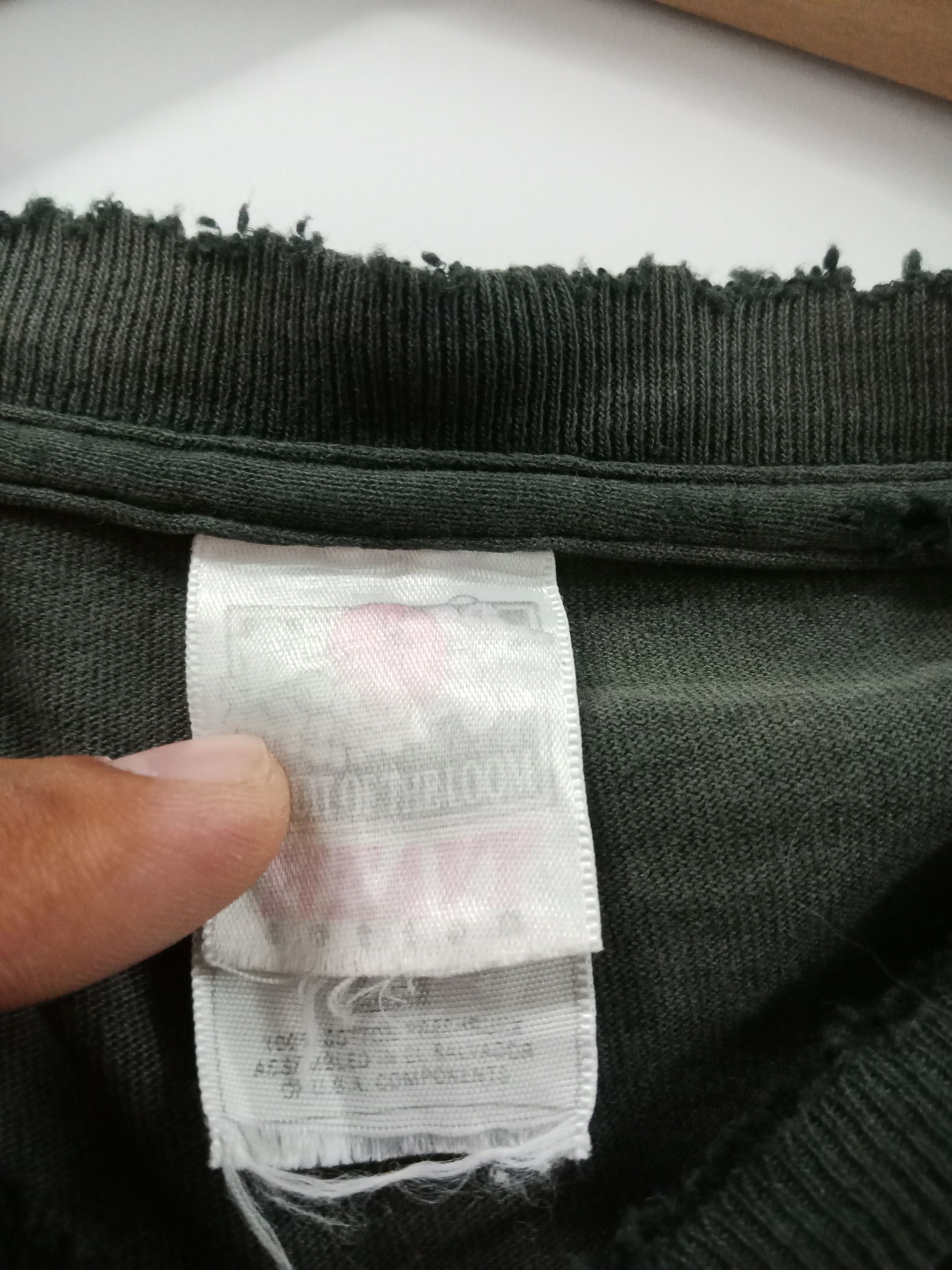 Vintage Vintage FOTL Distressed Good Bush Bad Bush #C Size US L / EU 52-54 / 3 - 7 Thumbnail