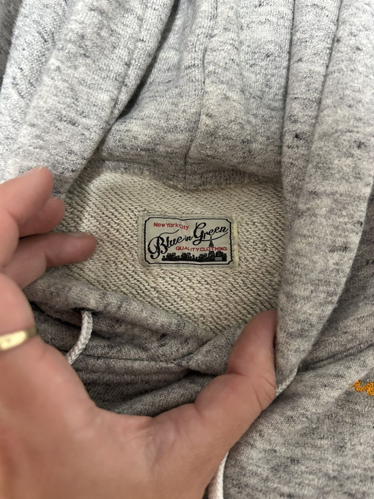 Other Blue and Green XL gray sweatshirt Size US XL / EU 56 / 4 - 4 Thumbnail