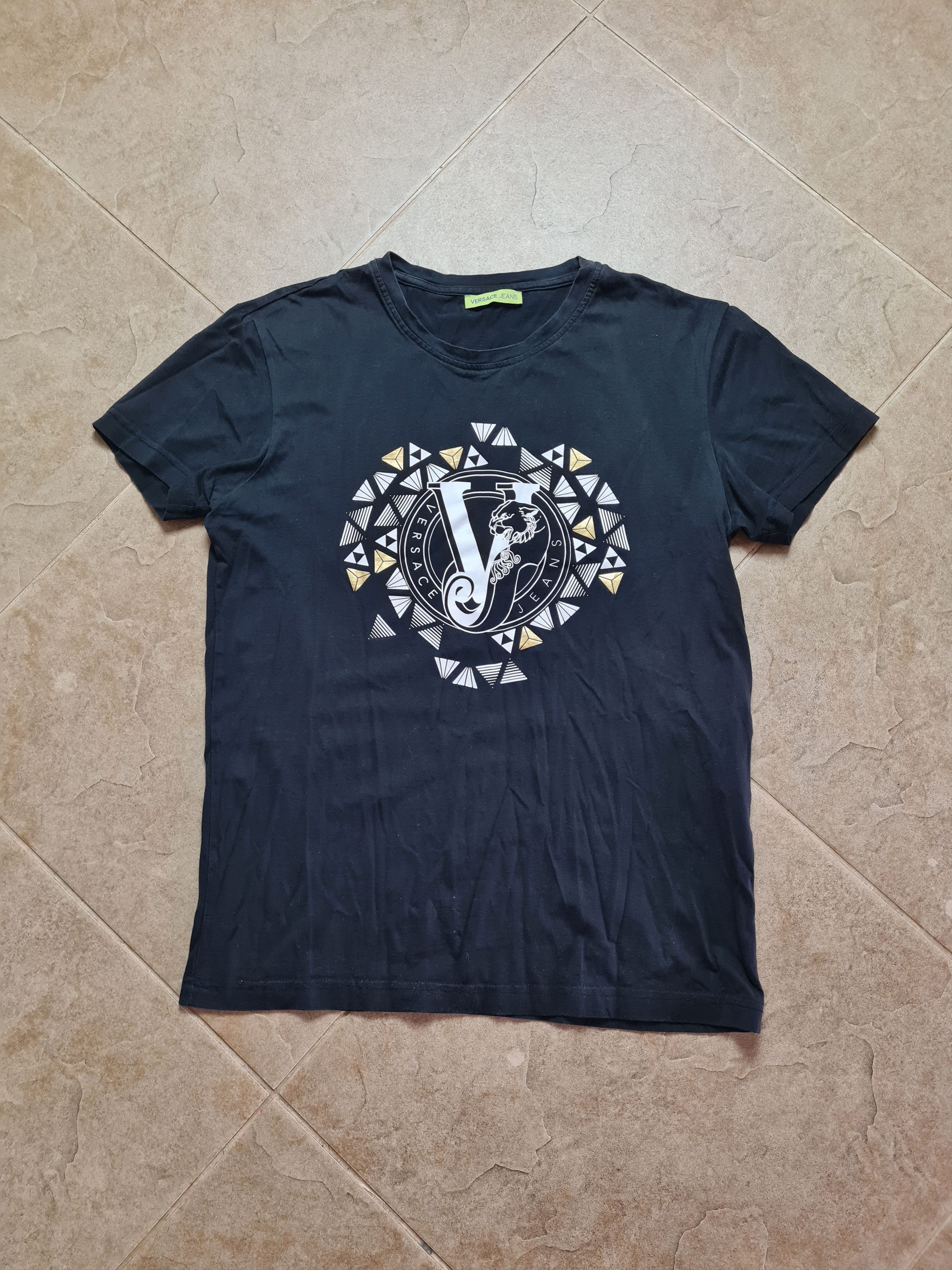 Versace Womens T-shirts Versace Jeans black Big Logo Shirt Size M Size M / US 6-8 / IT 42-44 - 1 Thumbnail