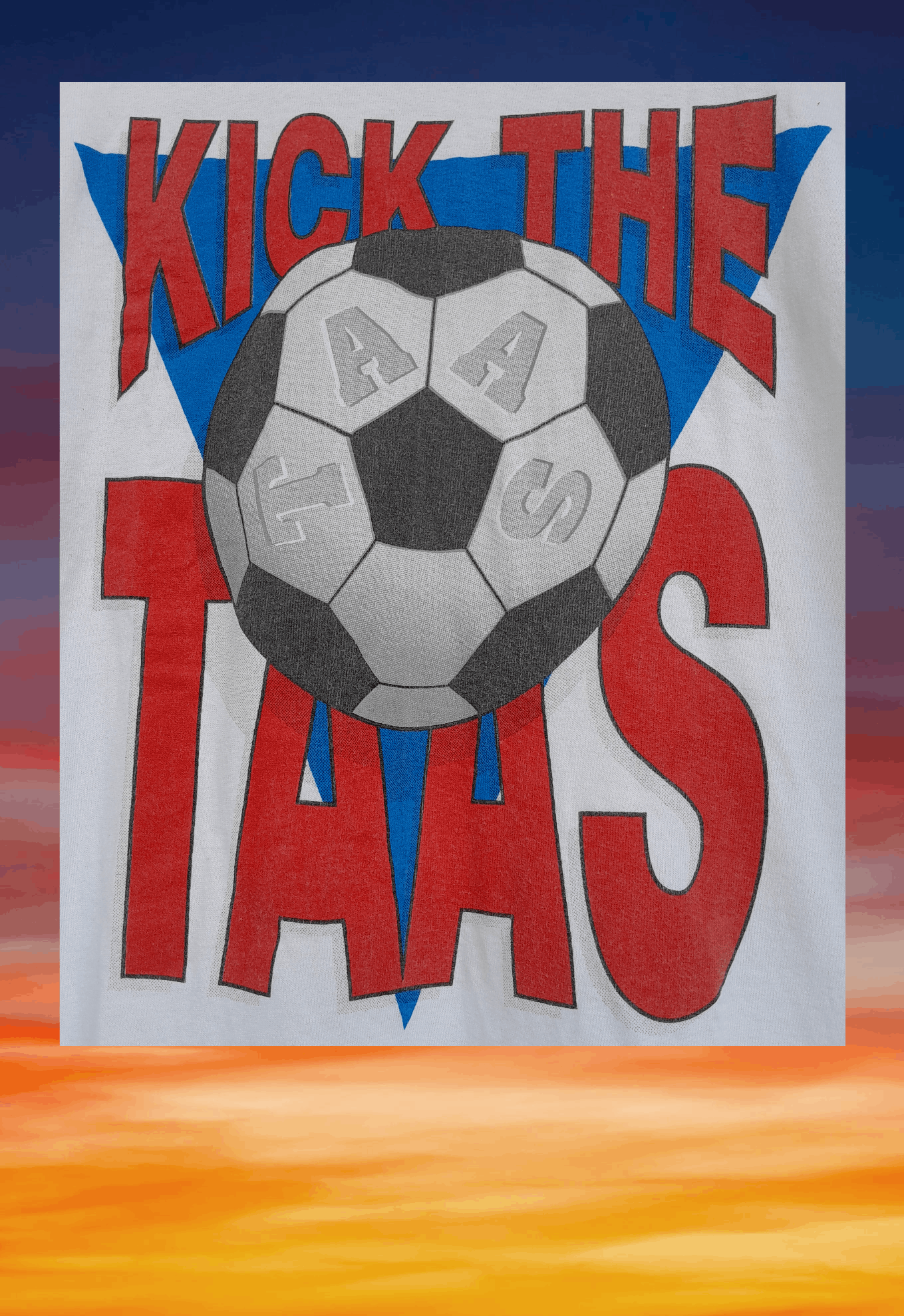 Vintage Vintage 90s Kick the TAAS Art of football graphic t-shirt Size US XL / EU 56 / 4 - 6 Thumbnail