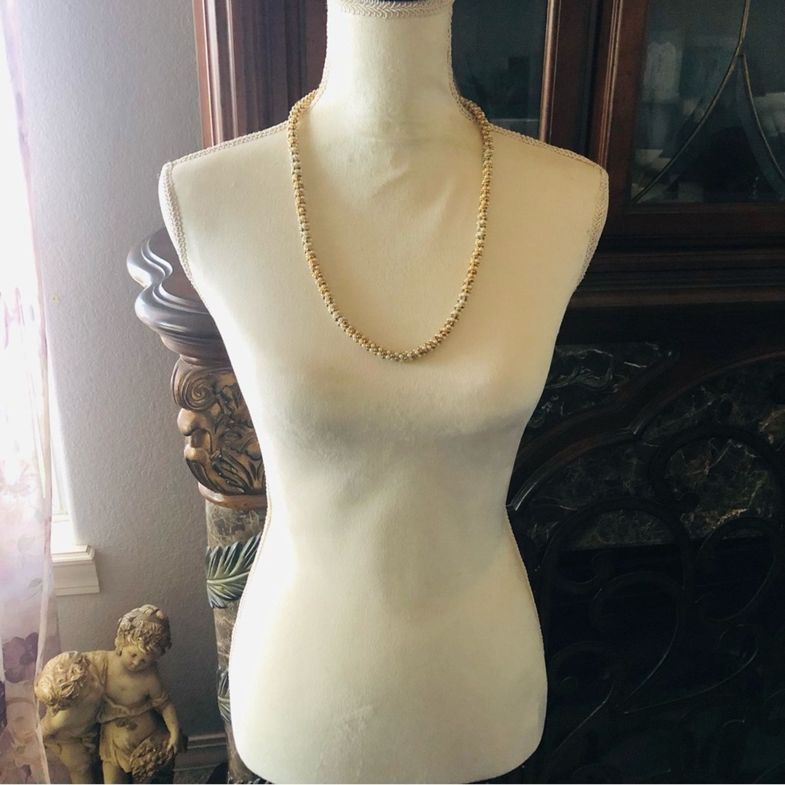 Vintage Vintage bell cap braided mini pearl beaded necklace Size ONE SIZE - 6 Thumbnail