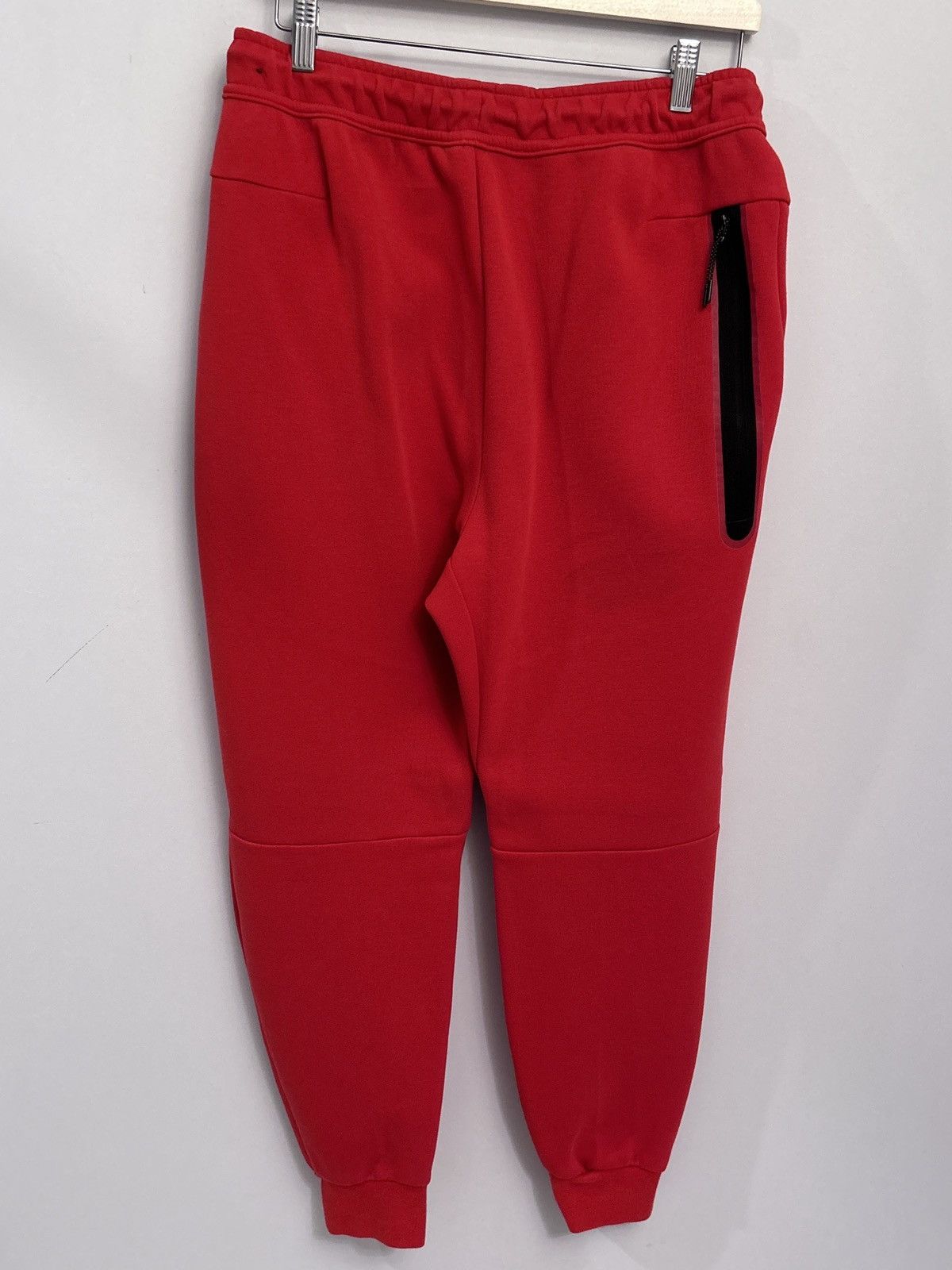 Nike Nike Sportswear Tech Fleece Knit Joggers Sweatpants Red M Size US 32 / EU 48 - 2 Thumbnail