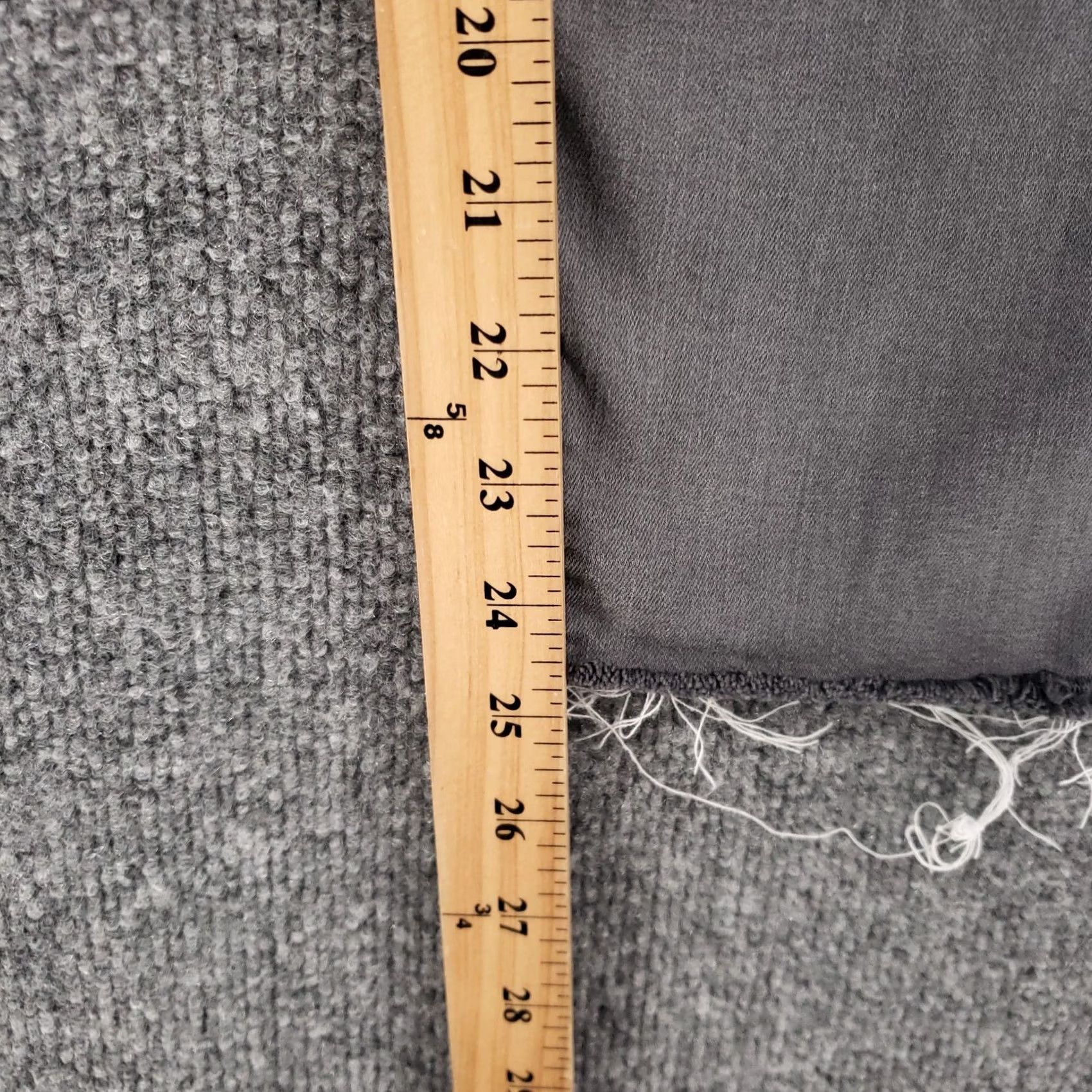 Torrid Torrid Jeans Womens 24 Gray Bombshell Skinny Stretch Denim Size 42" / US 20 - 4 Thumbnail