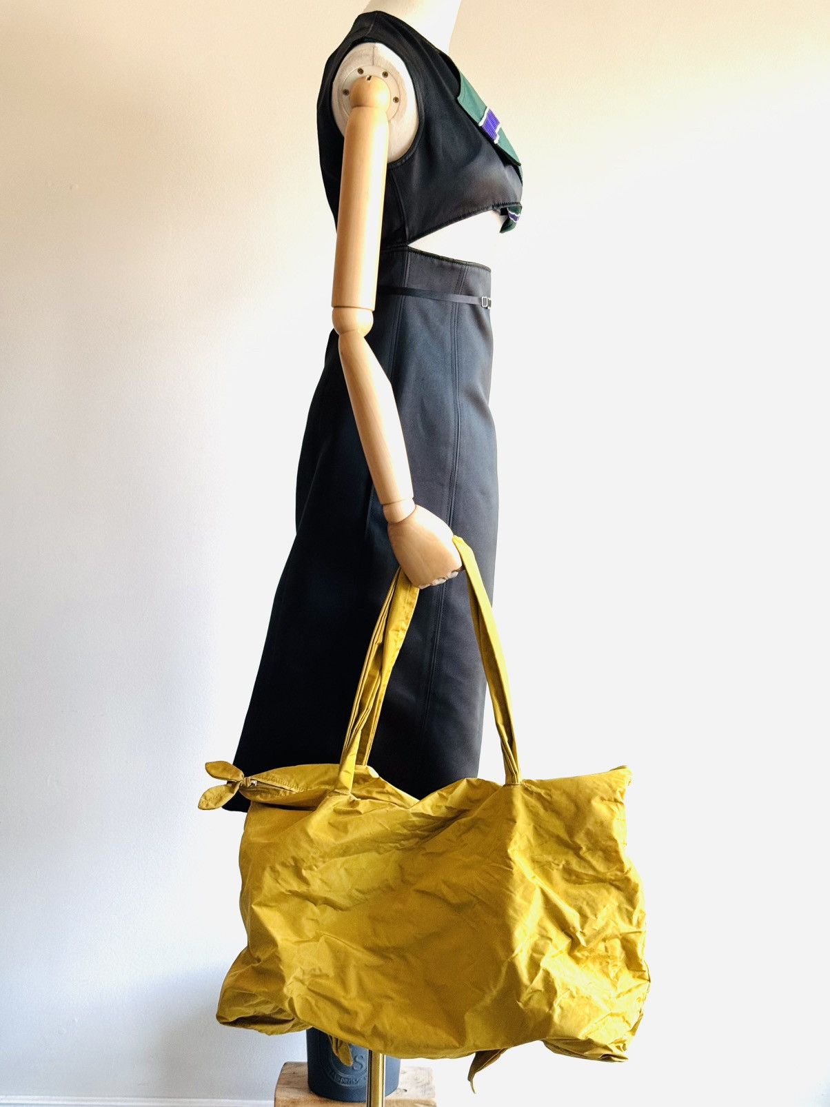 Romeo Gigli Vintage Romeo Gigli convertible knot duffle bag Size ONE SIZE - 5 Thumbnail