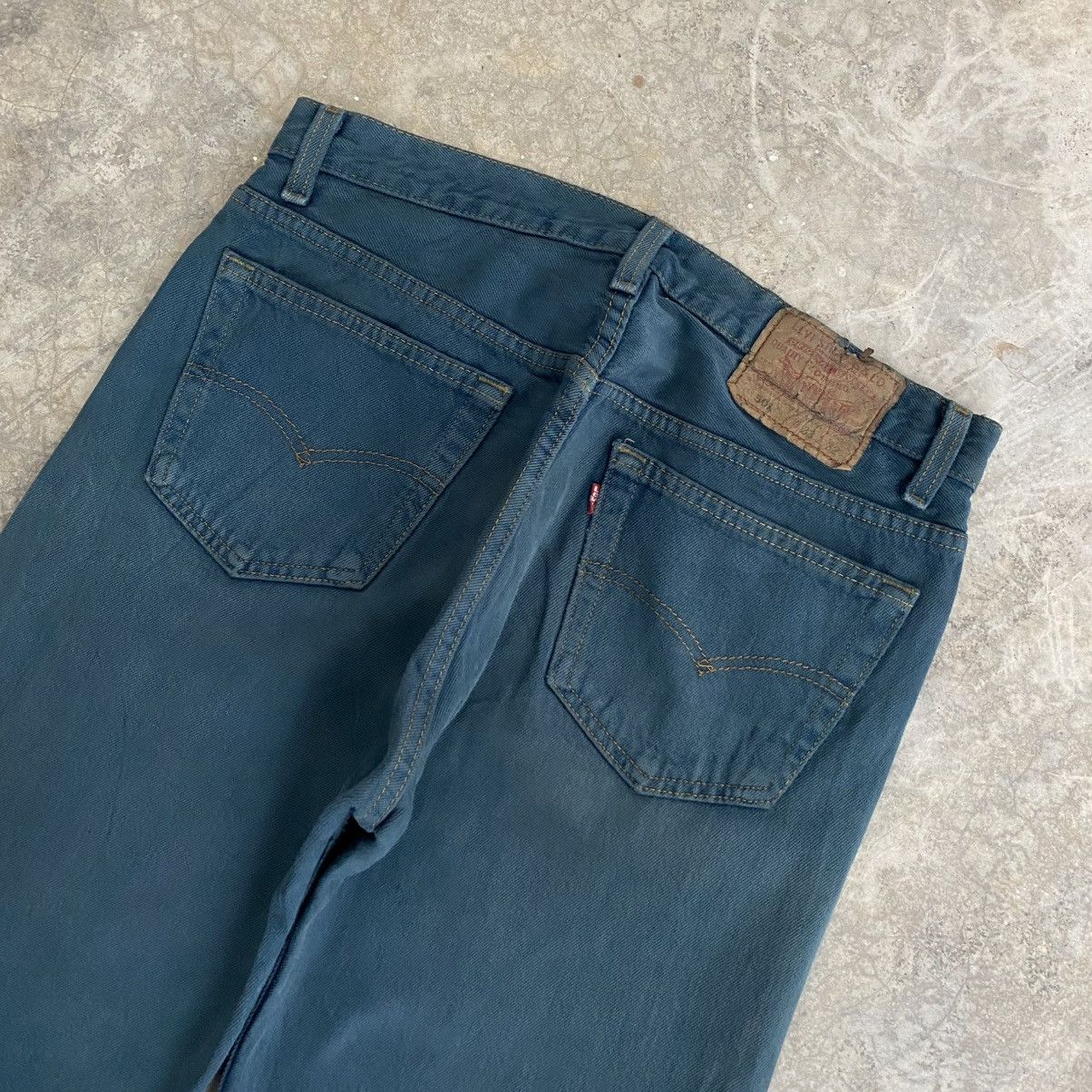 Levi's Vintage Late 80’s Levis 501 Faded Hunter Green Jeans Size US 32 / EU 48 - 14 Thumbnail