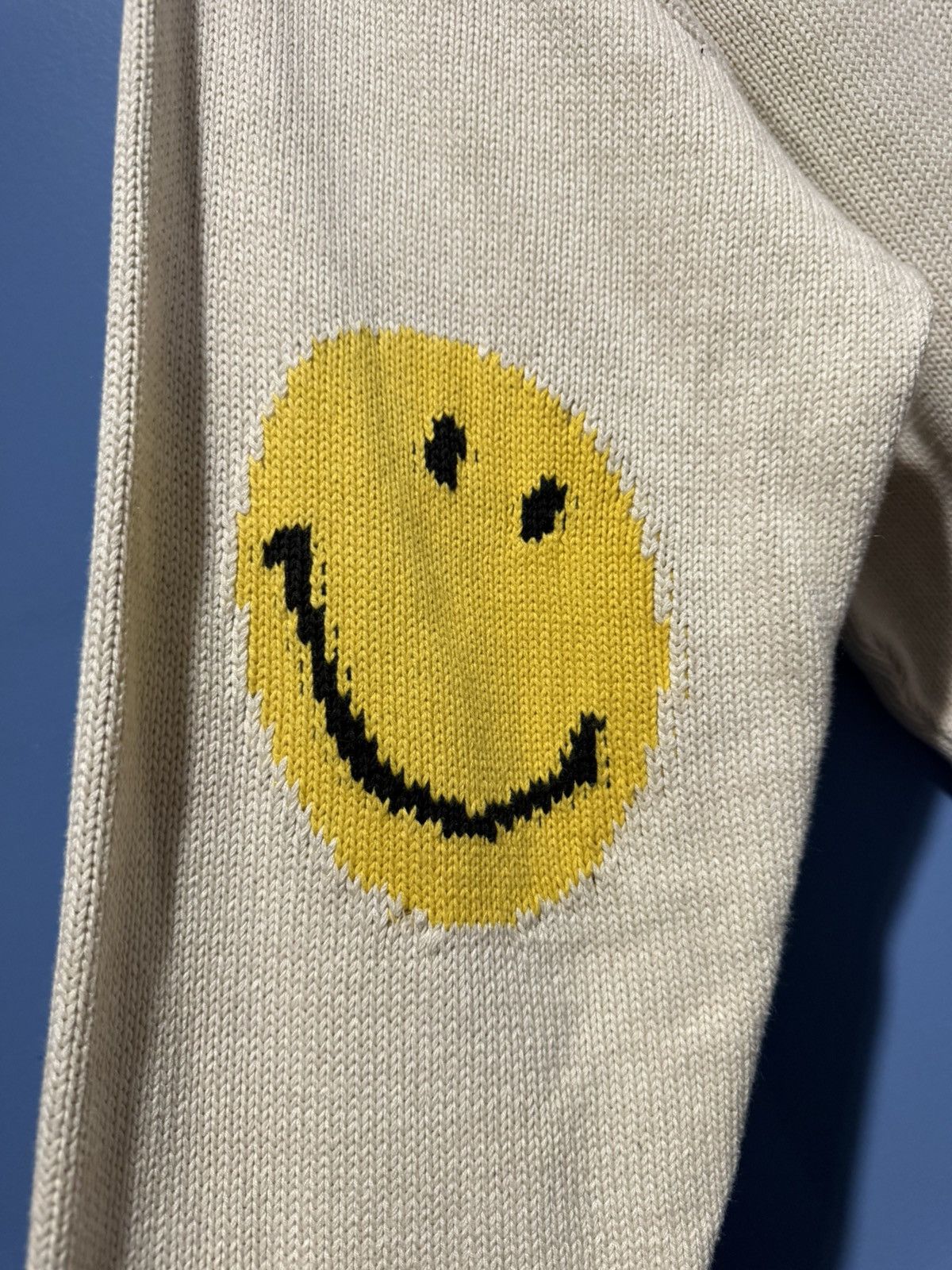 Kapital KAPITAL 5G Cotton Knit SMILIE Patch Crew Sweater Ecru SIZE L Size US L / EU 52-54 / 3 - 4 Thumbnail