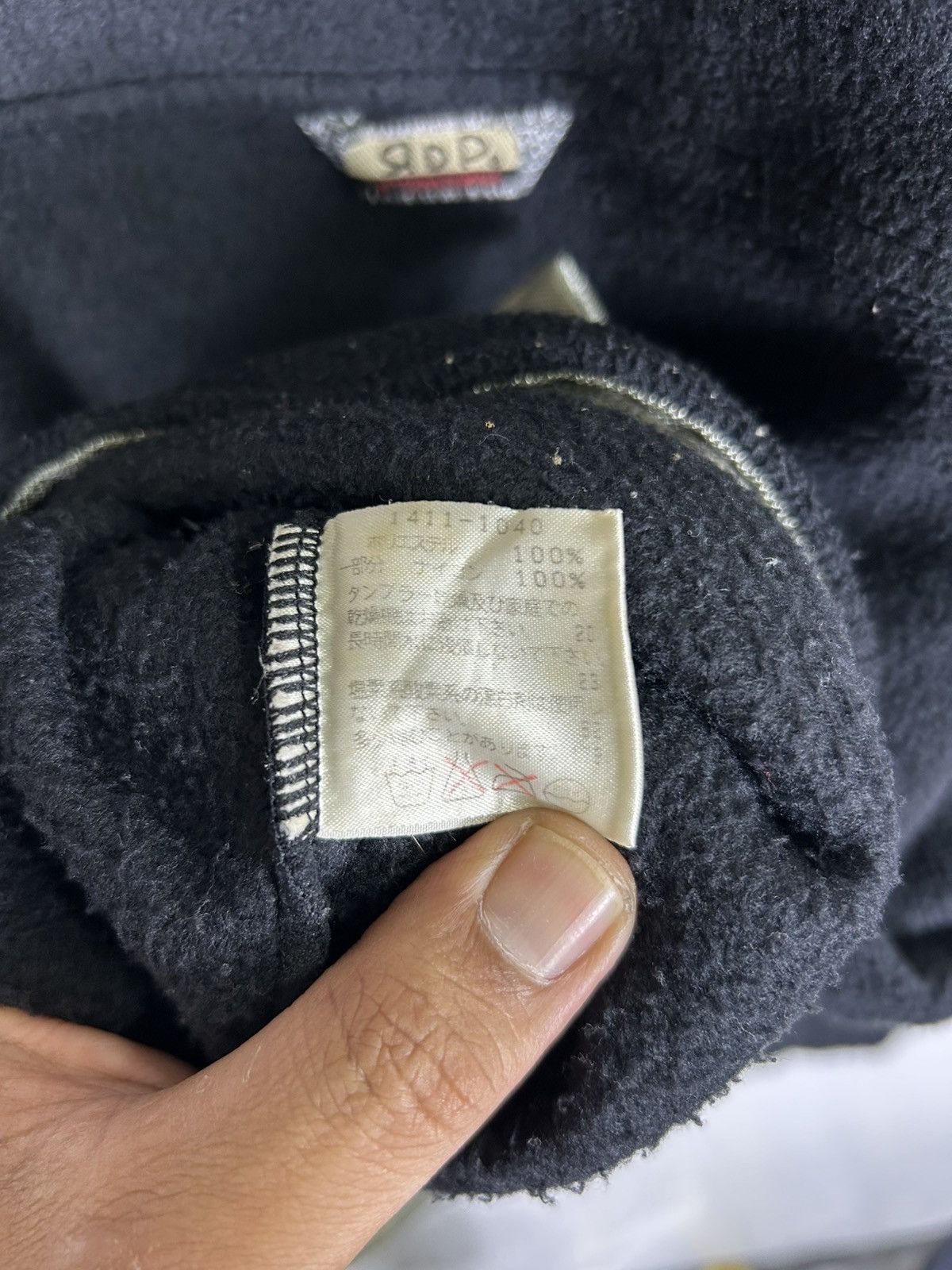 Japanese Brand ⚡️Vintage Roux Di Perfe Fleece Hoodies Half Zipper Sweatshirt Size US L / EU 52-54 / 3 - 10 Thumbnail