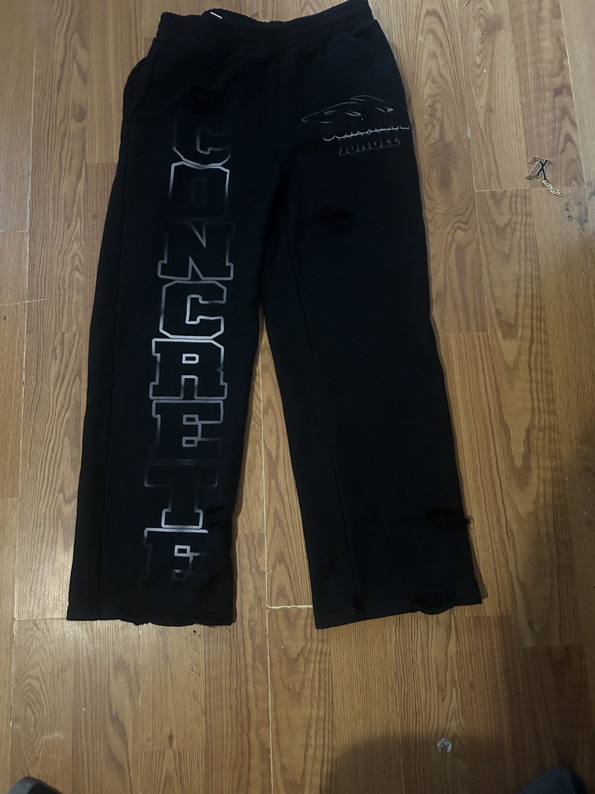 Japanese Brand × Vintage Concrete Jungle Sweatpants Size US 36 / EU 52 - 4 Thumbnail