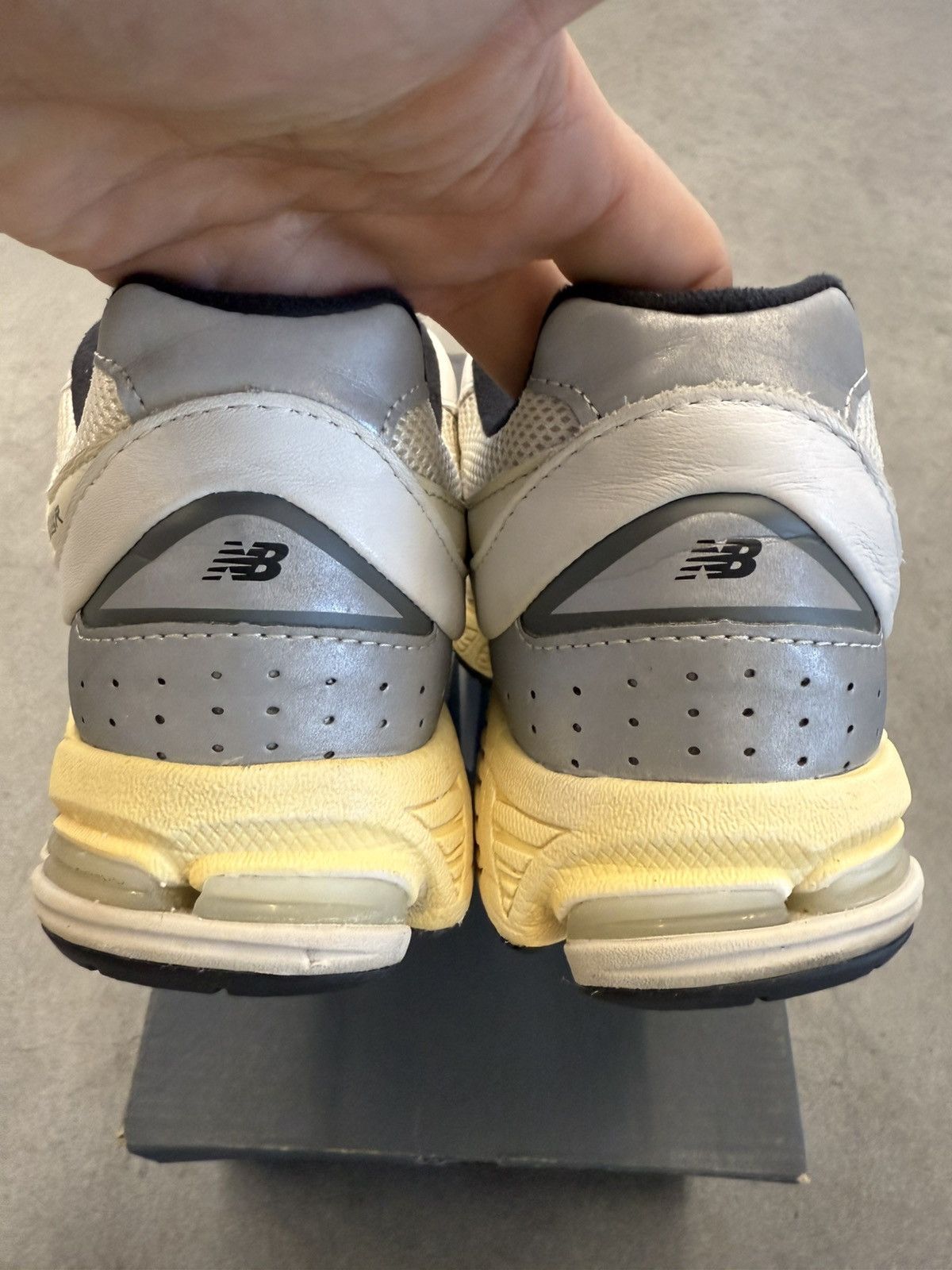 New Balance 2020 New Balance 2002R ThisisNeverThat Size US 8 / EU 41 - 6 Thumbnail