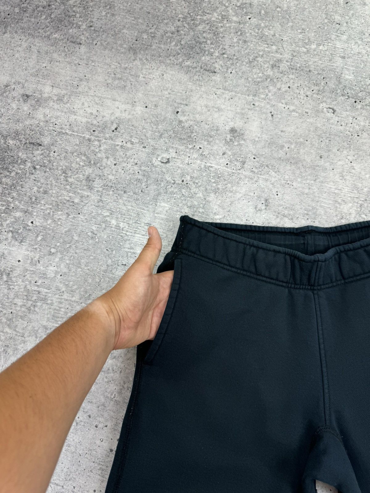 Nike Vintage Nike Swoosh Logo Dark Blue Sweatpants Track Pants S Size US 30 / EU 46 - 10 Thumbnail