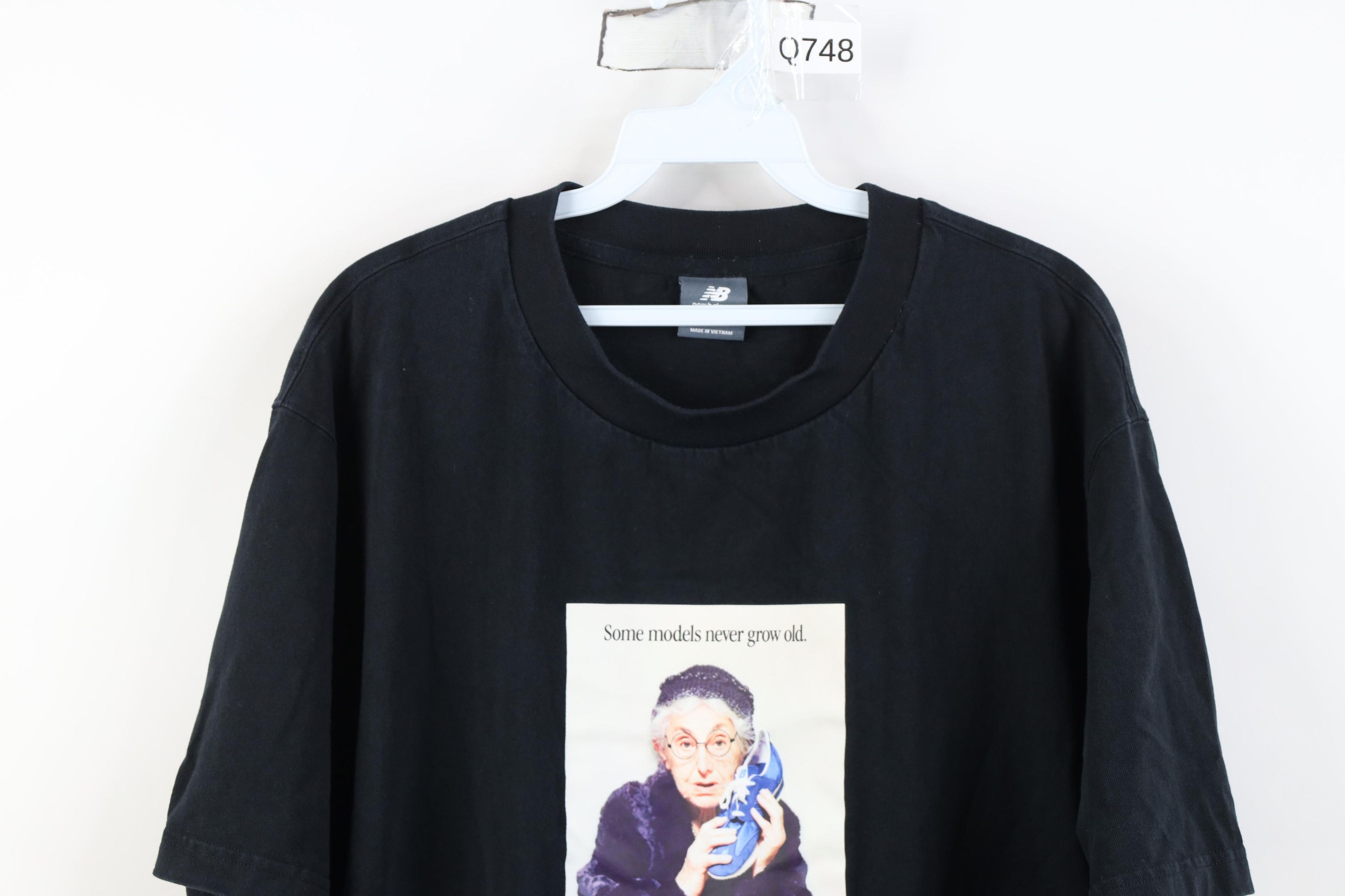 New Balance Vintage Y2K New Balance Models Never Grow Old T-Shirt Black Size US L / EU 52-54 / 3 - 2 Thumbnail