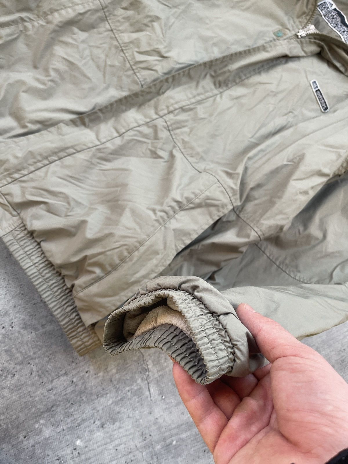 Adidas × Vintage Rare Vintage Adidas Puffer Jacket Size US M / EU 48-50 / 2 - 10 Thumbnail