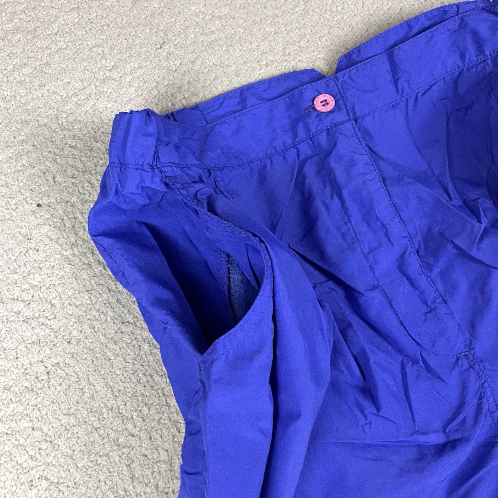 Nike VINTAGE Nike Short Nike Shorts Womens L Blue Tennis Nylon Zip Short Challenge Court Logo Retro Size 36" / US 14 / IT 50 - 6 Thumbnail